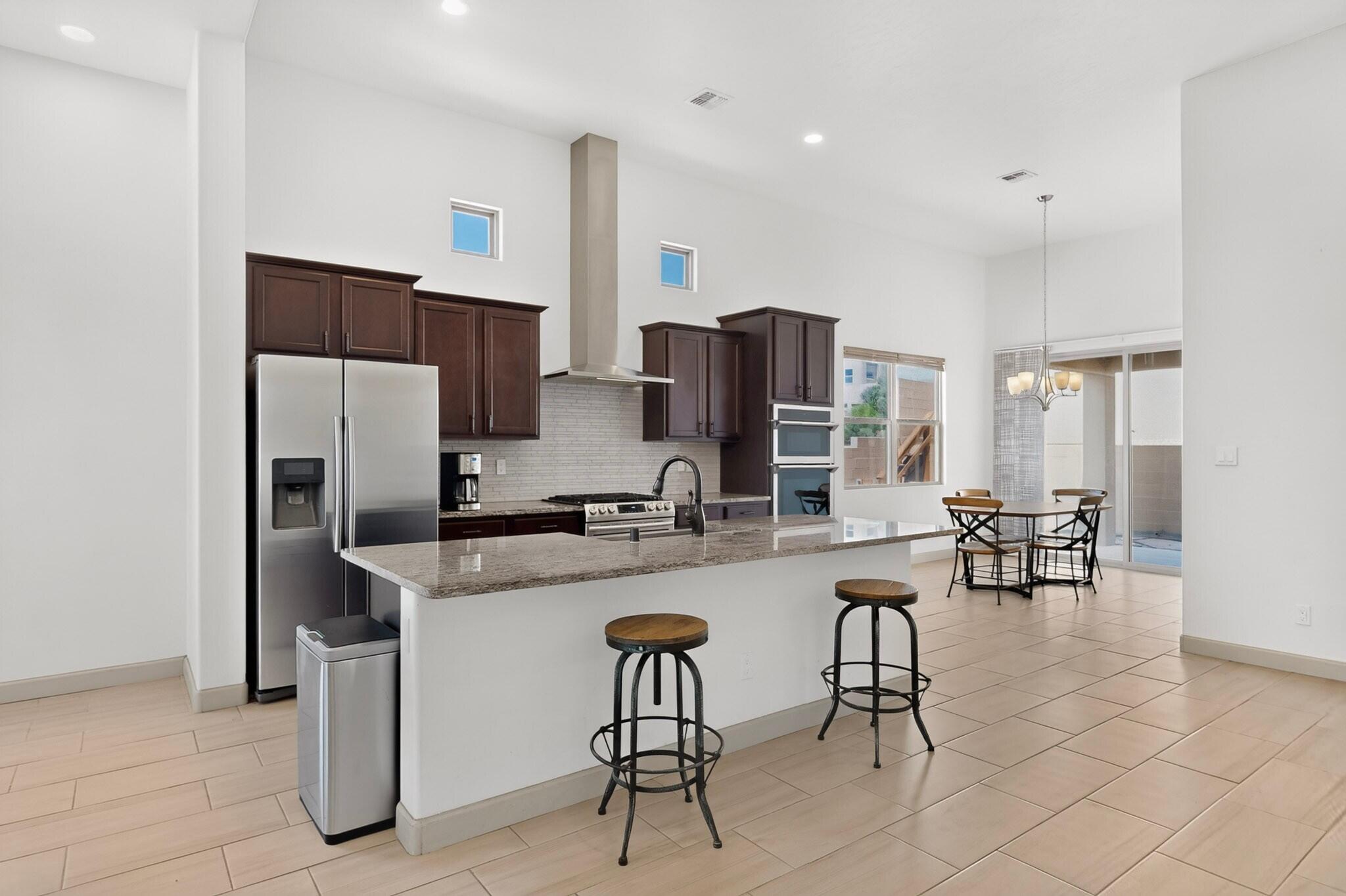 6101 Santa Fe Trail Drive NE