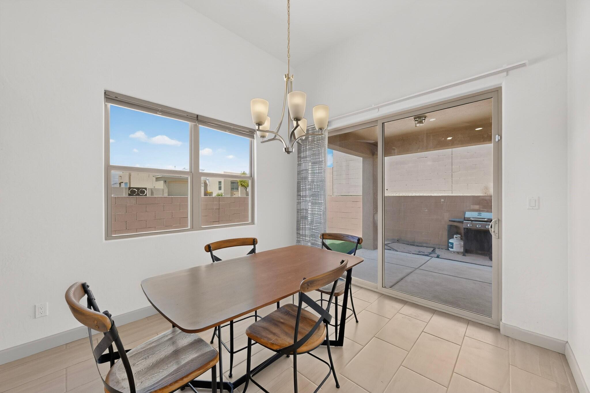 6101 Santa Fe Trail Drive NE