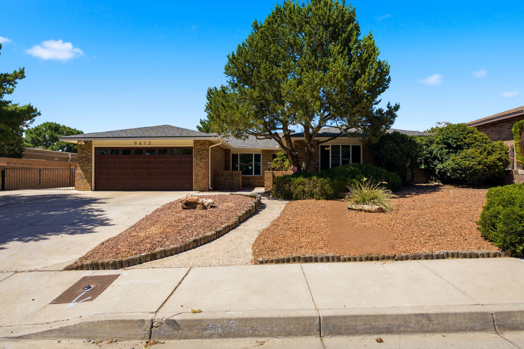 9613 Academy Hills Drive NE