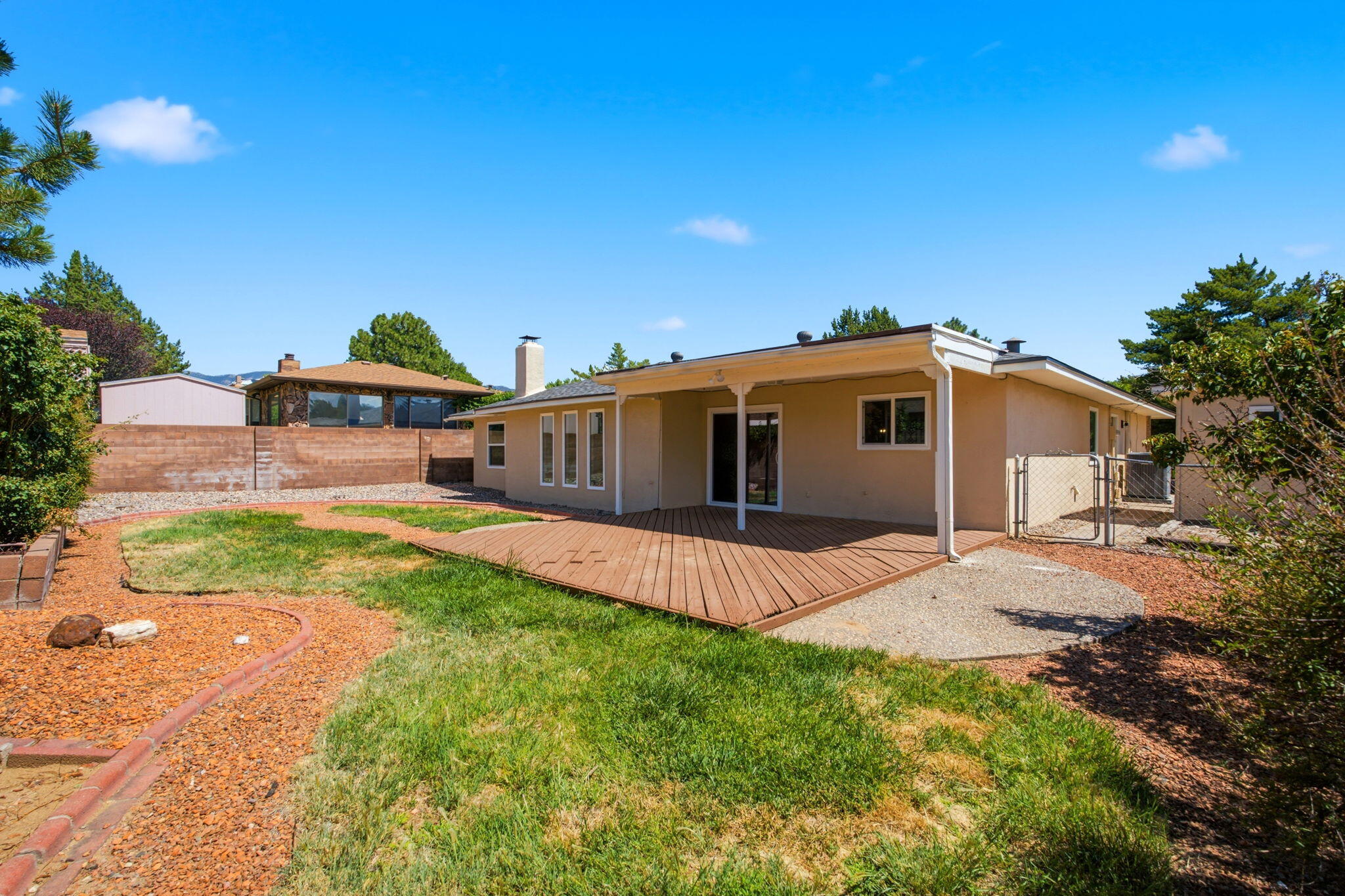 9613 Academy Hills Drive NE