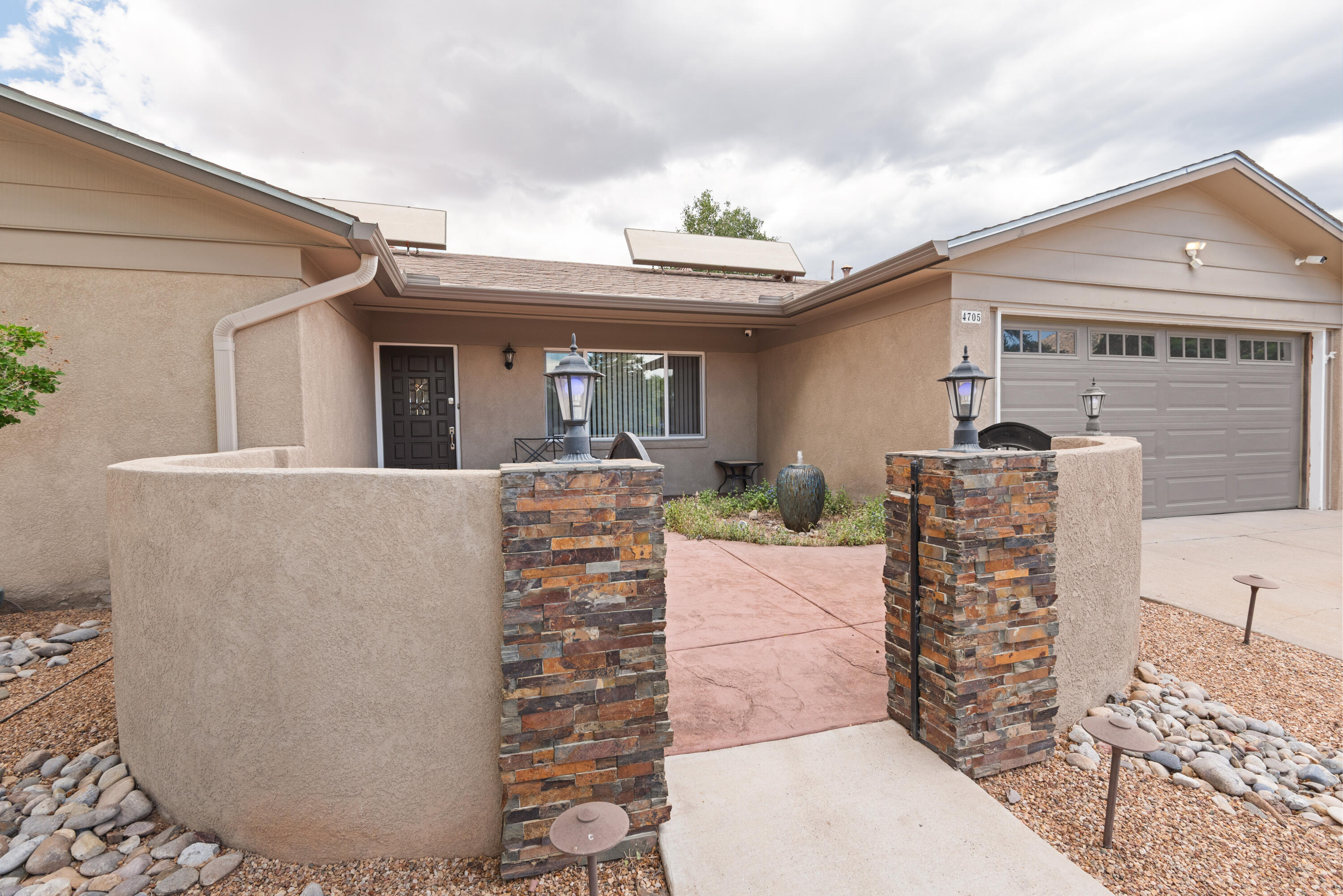 4705 Oahu Drive NE
