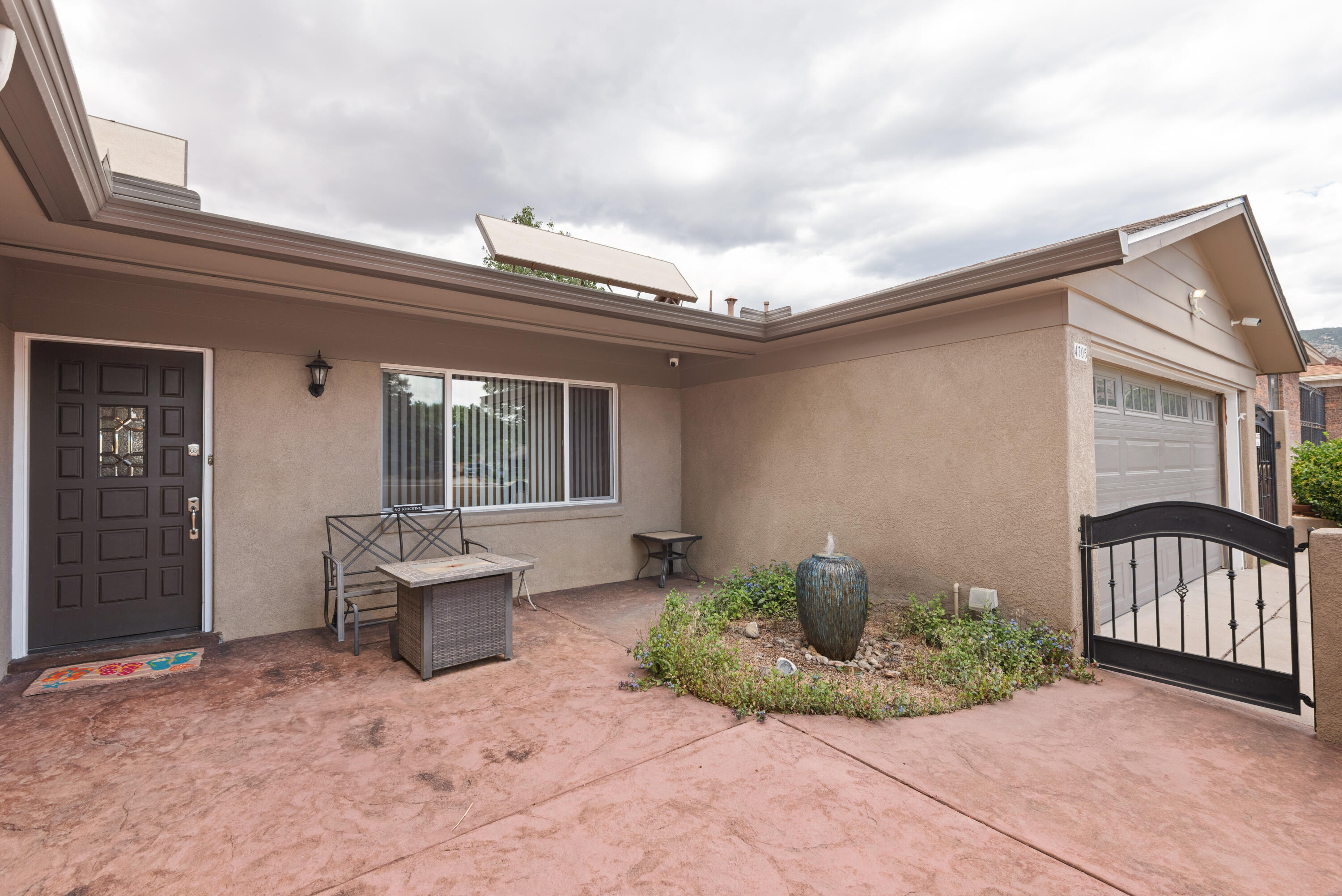 4705 Oahu Drive NE