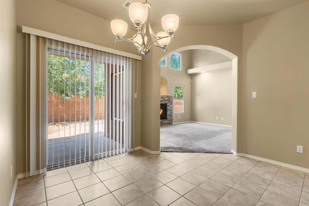 3431 Del Agua Court NE