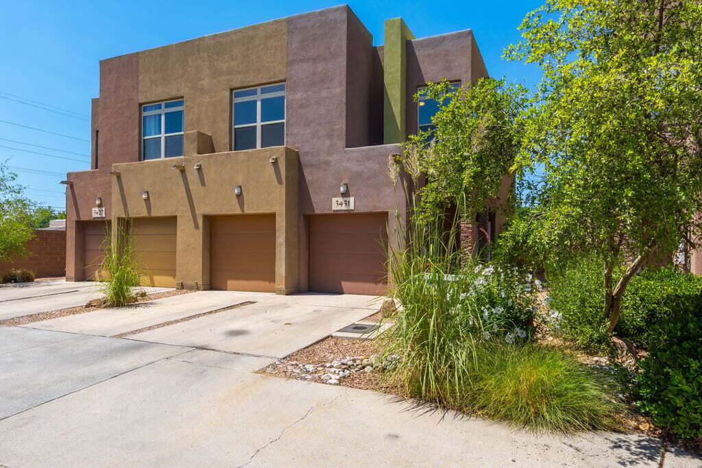 3431 Del Agua Court NE