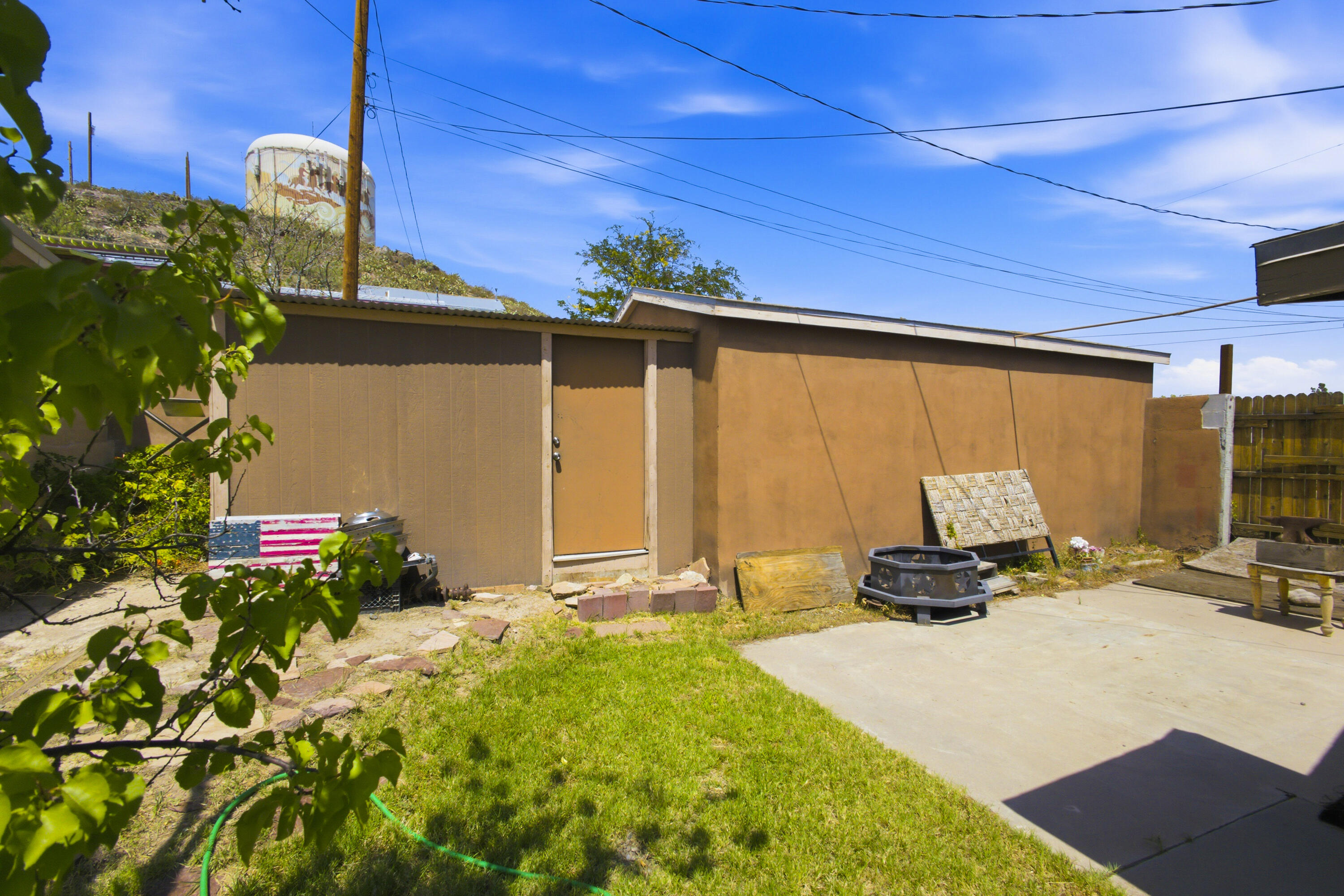 124 N Pershing Street