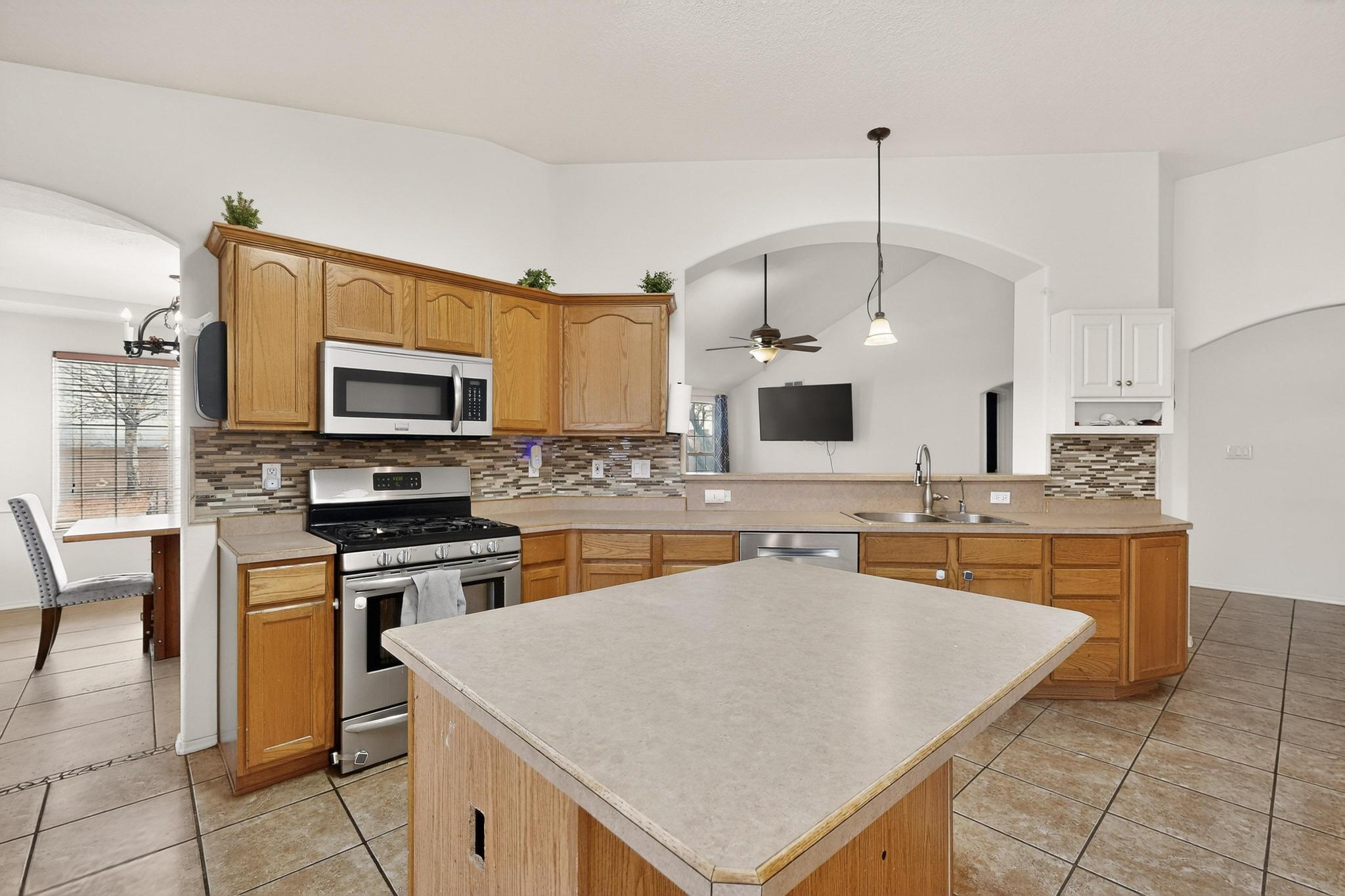 1034 Wagon Trail Street SW