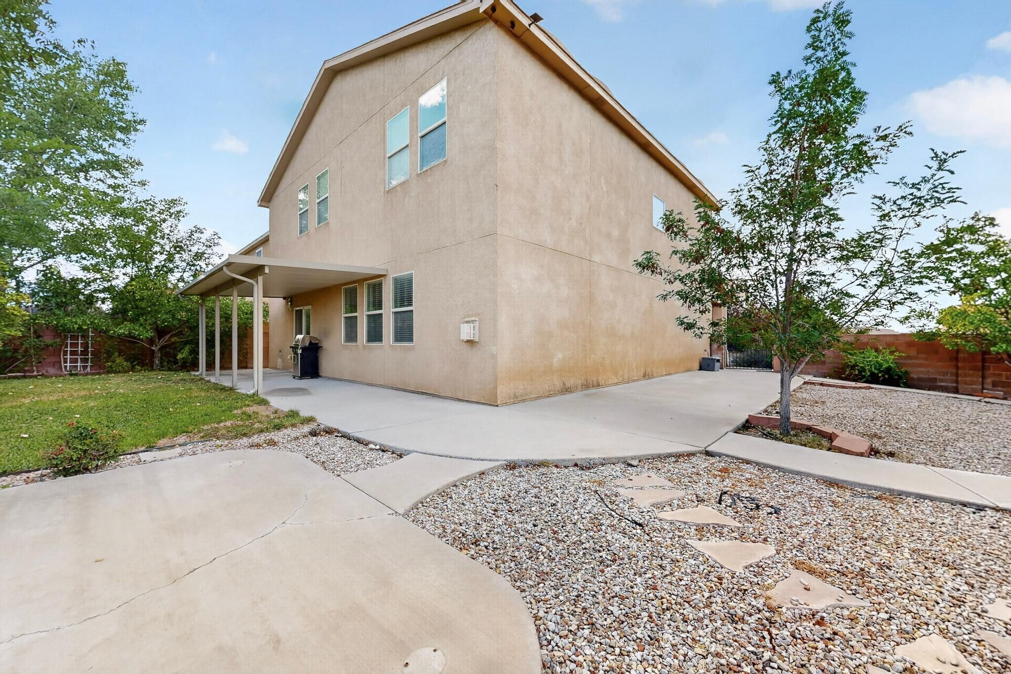 7220 Hearthstone Road NW