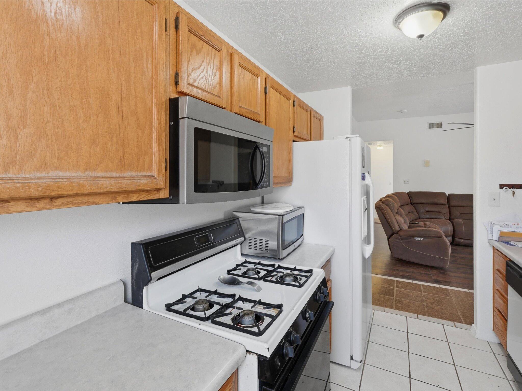 342 Sunset Farm Place SW