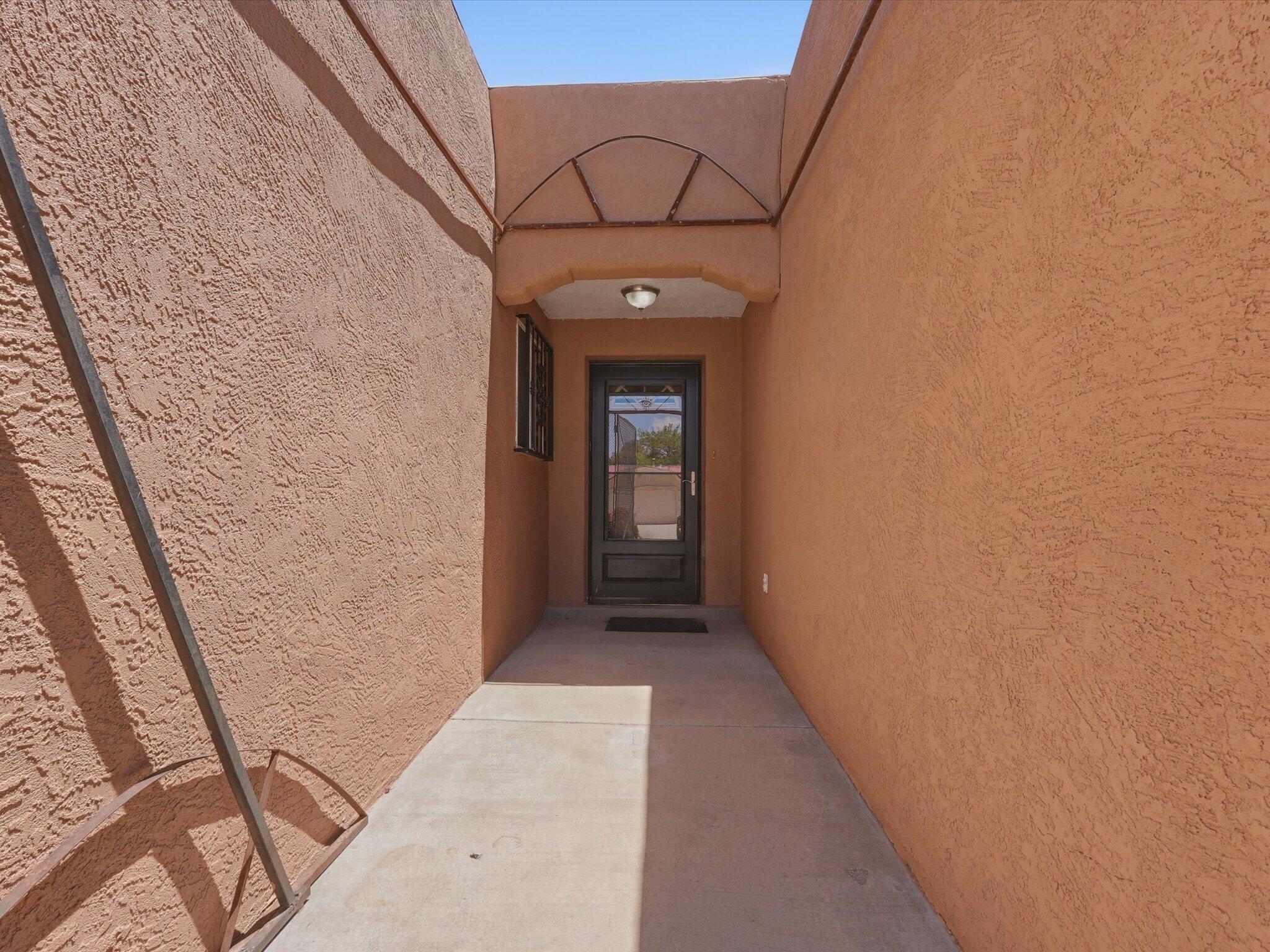 342 Sunset Farm Place SW