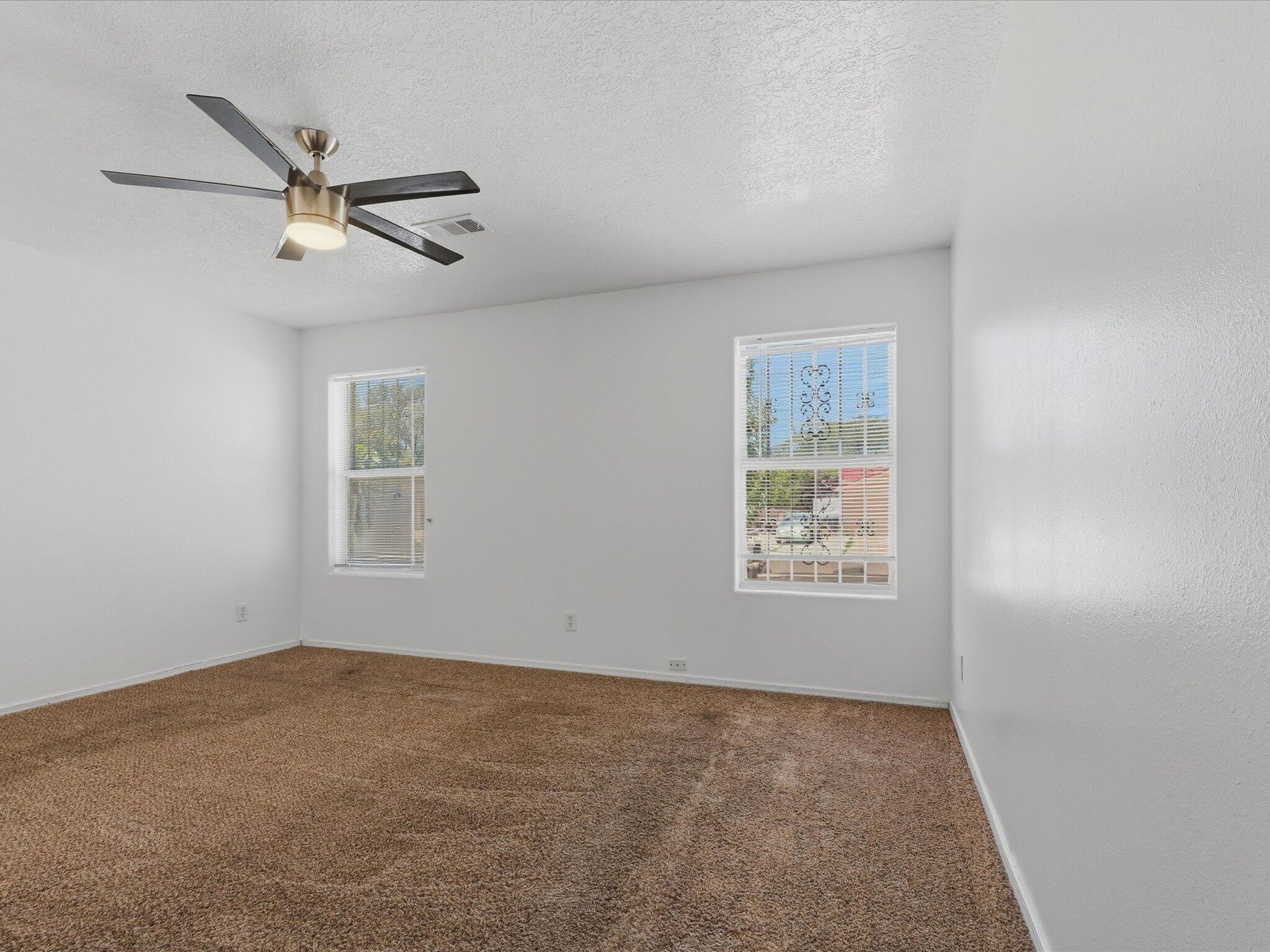 342 Sunset Farm Place SW