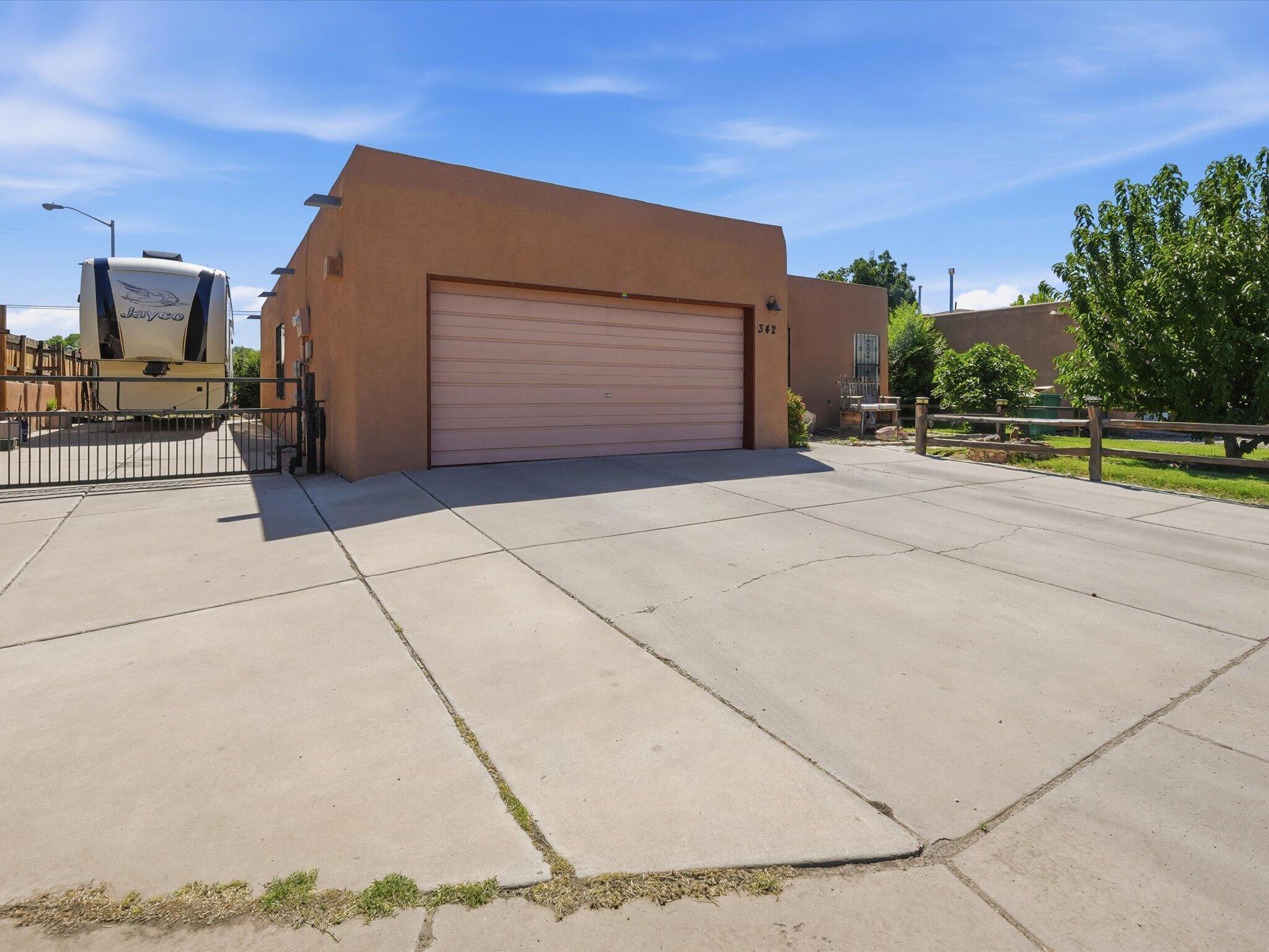 342 Sunset Farm Place SW