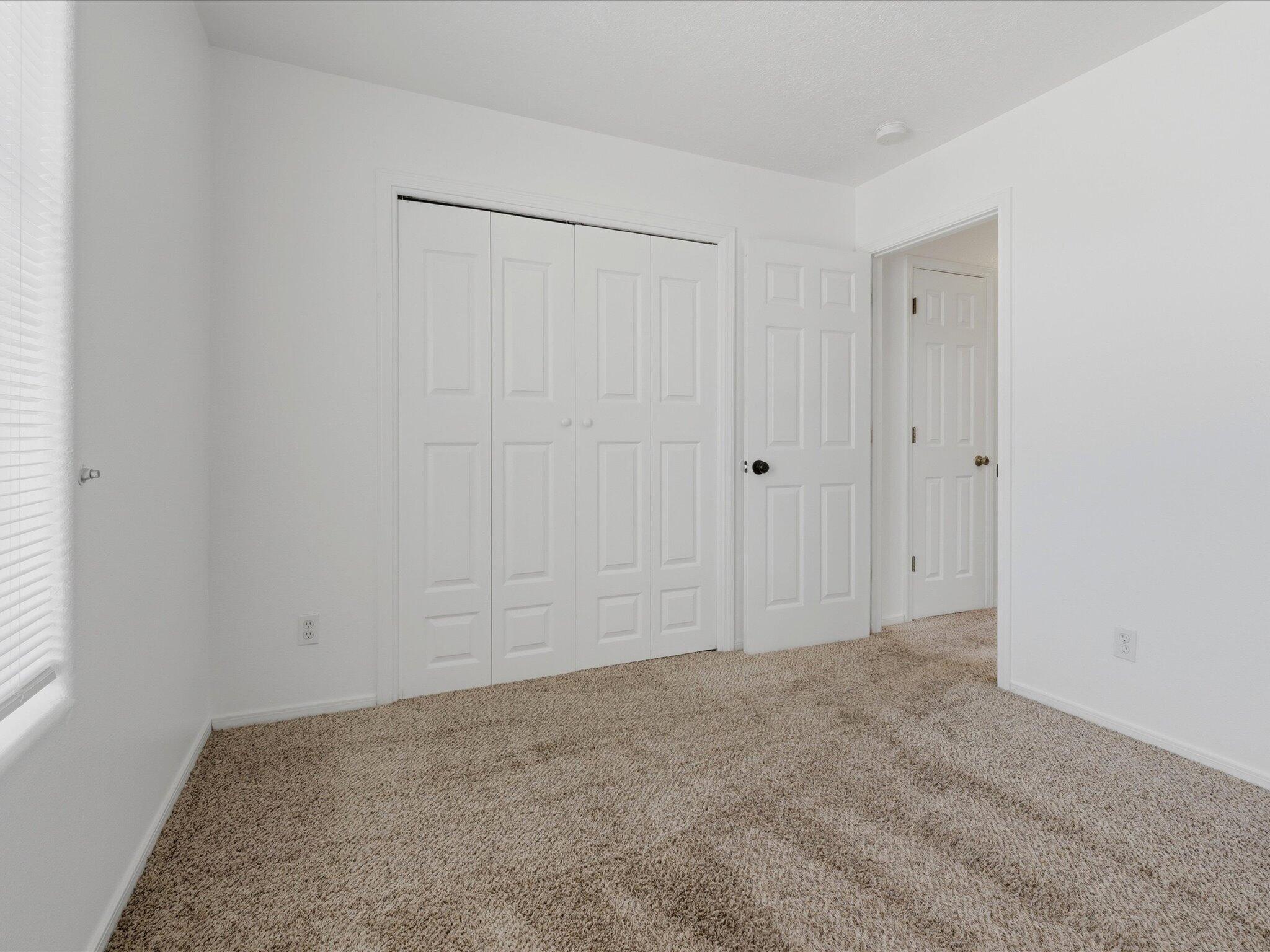 342 Sunset Farm Place SW