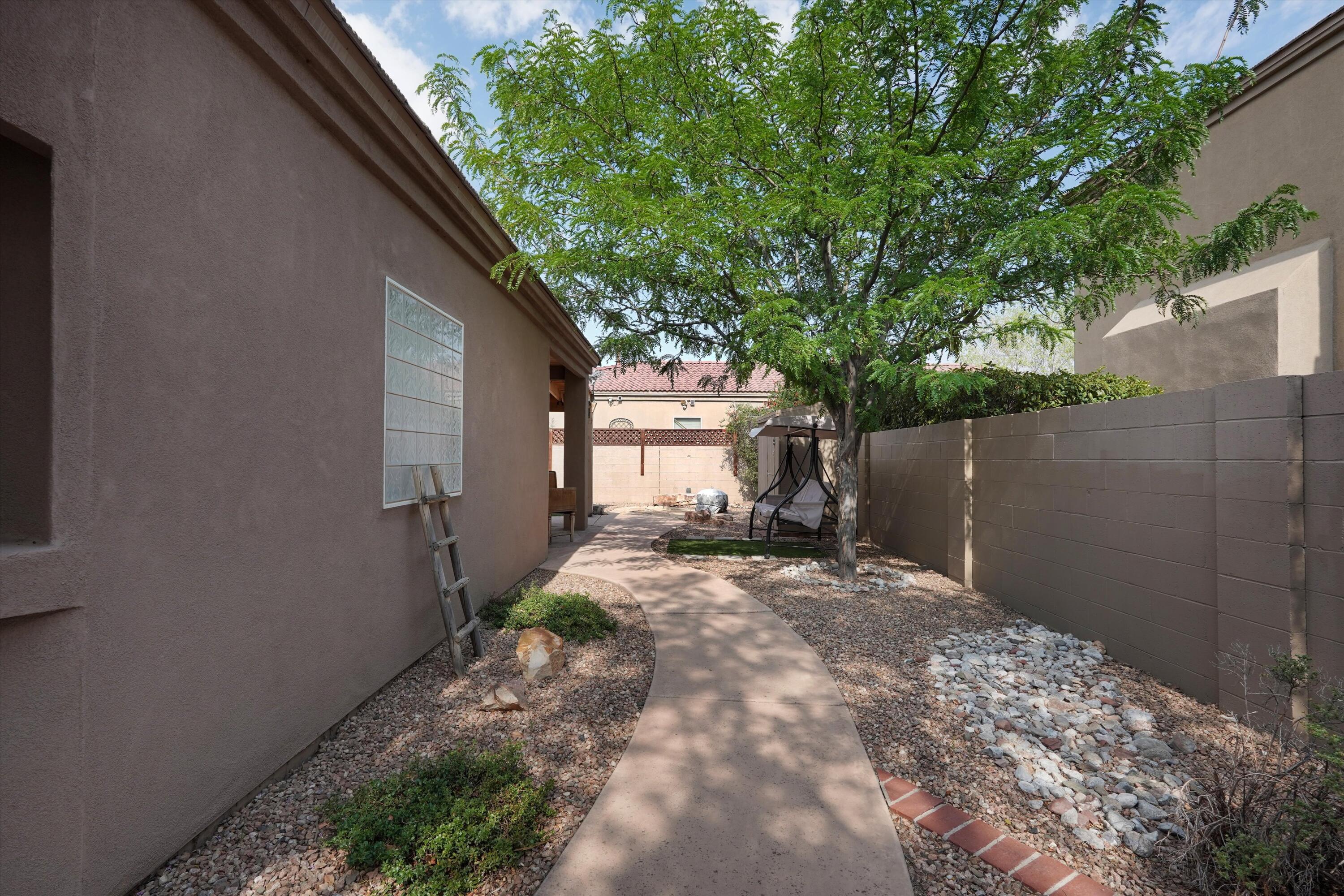 3927 Tundra Swan Court NW