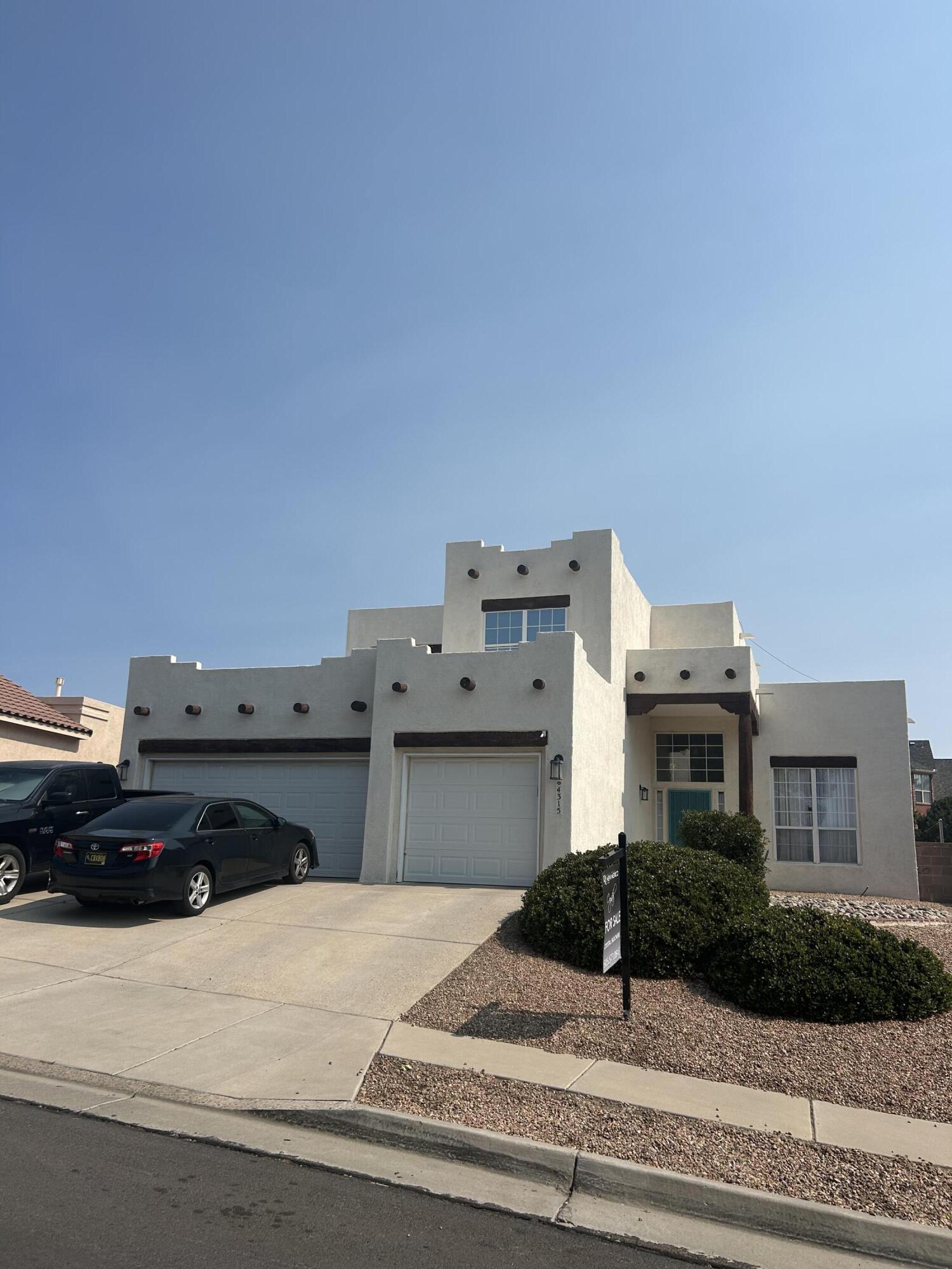 4315 Rancho Redondo NW