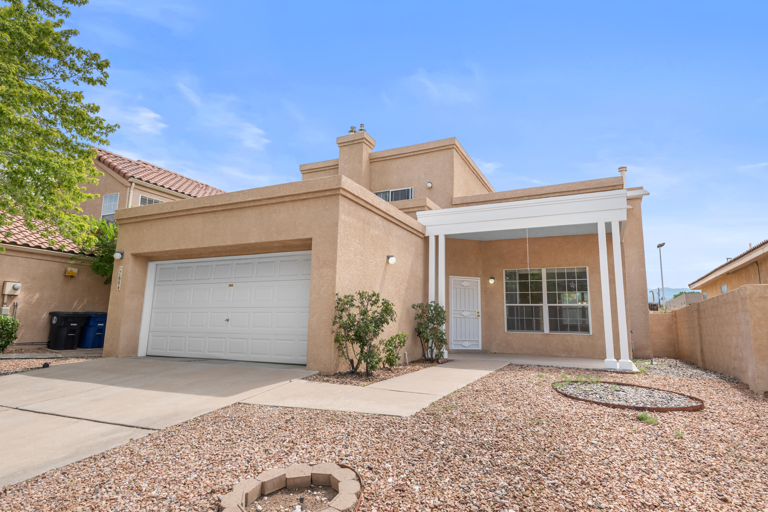 7604 La Mariposa Place NE