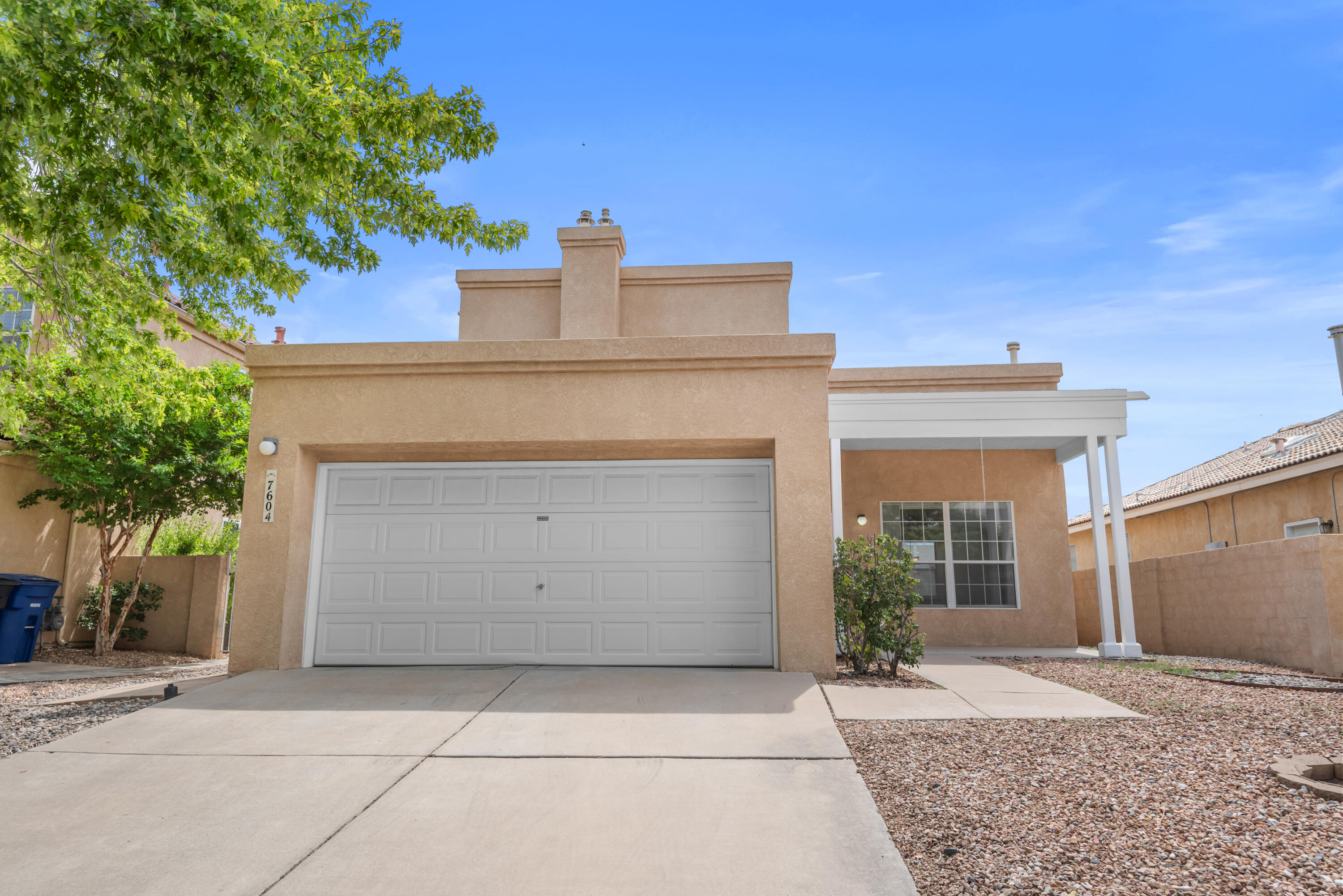 7604 La Mariposa Place NE