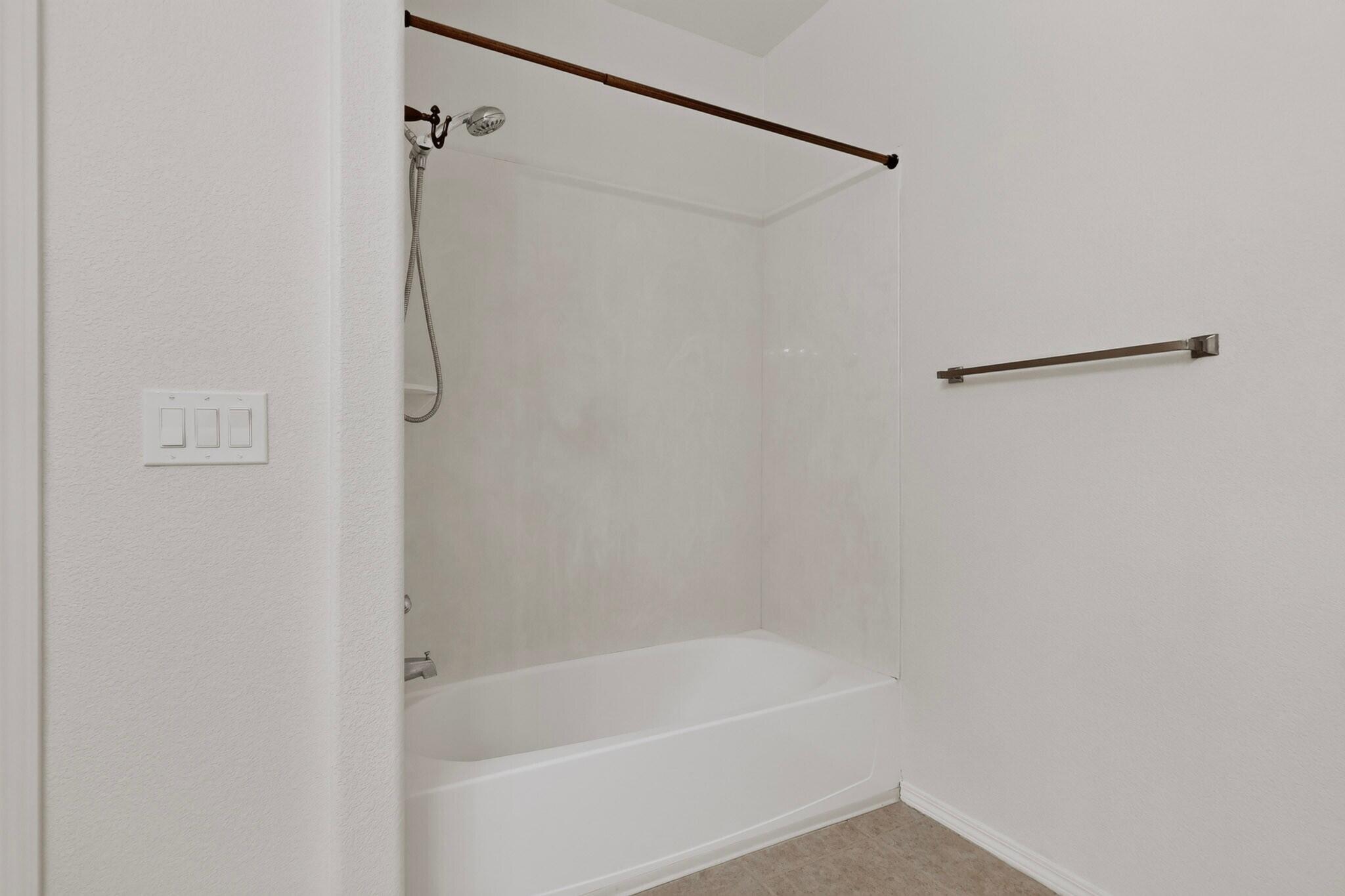 6800 Vista Del Norte Road NE # 826