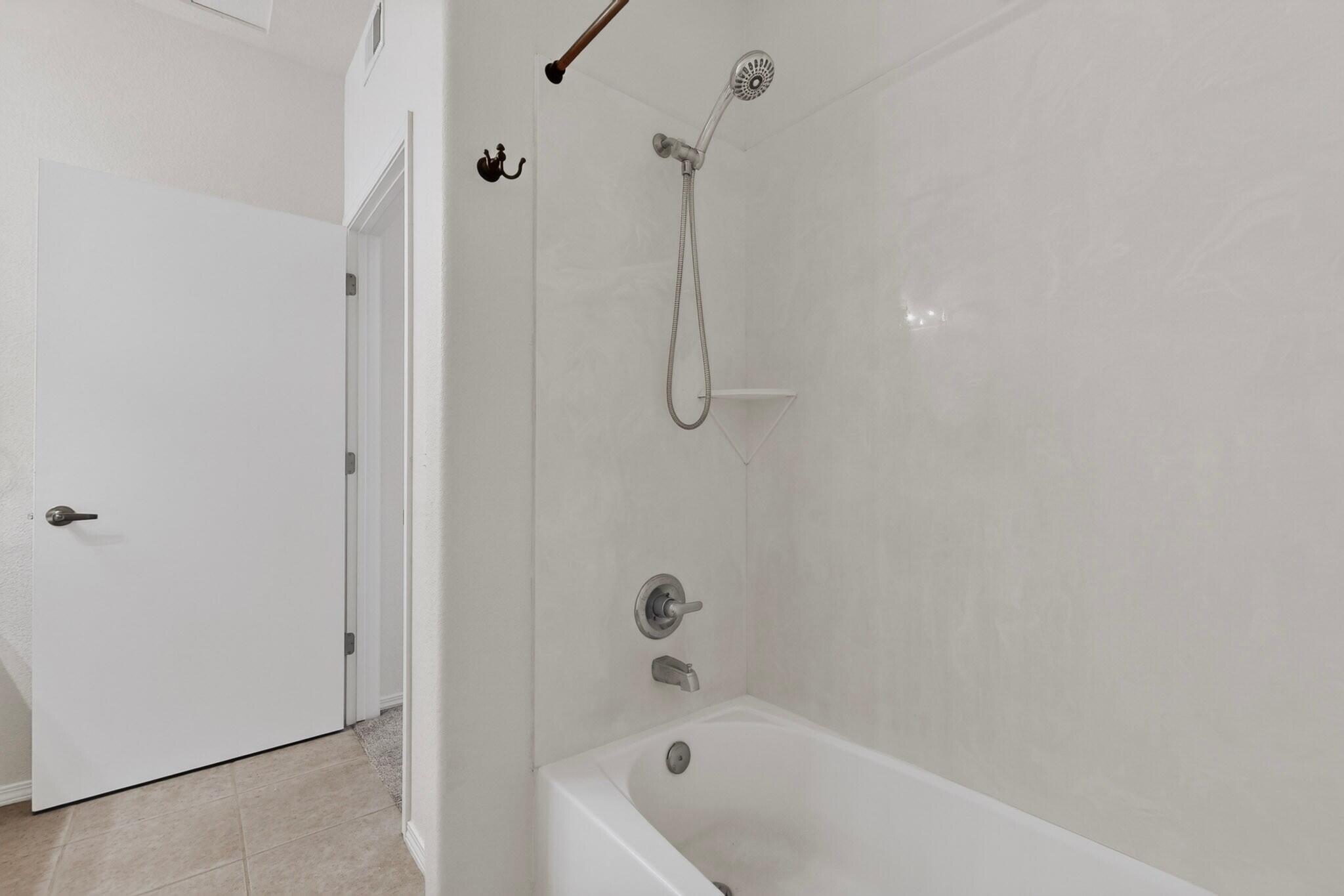 6800 Vista Del Norte Road NE # 826