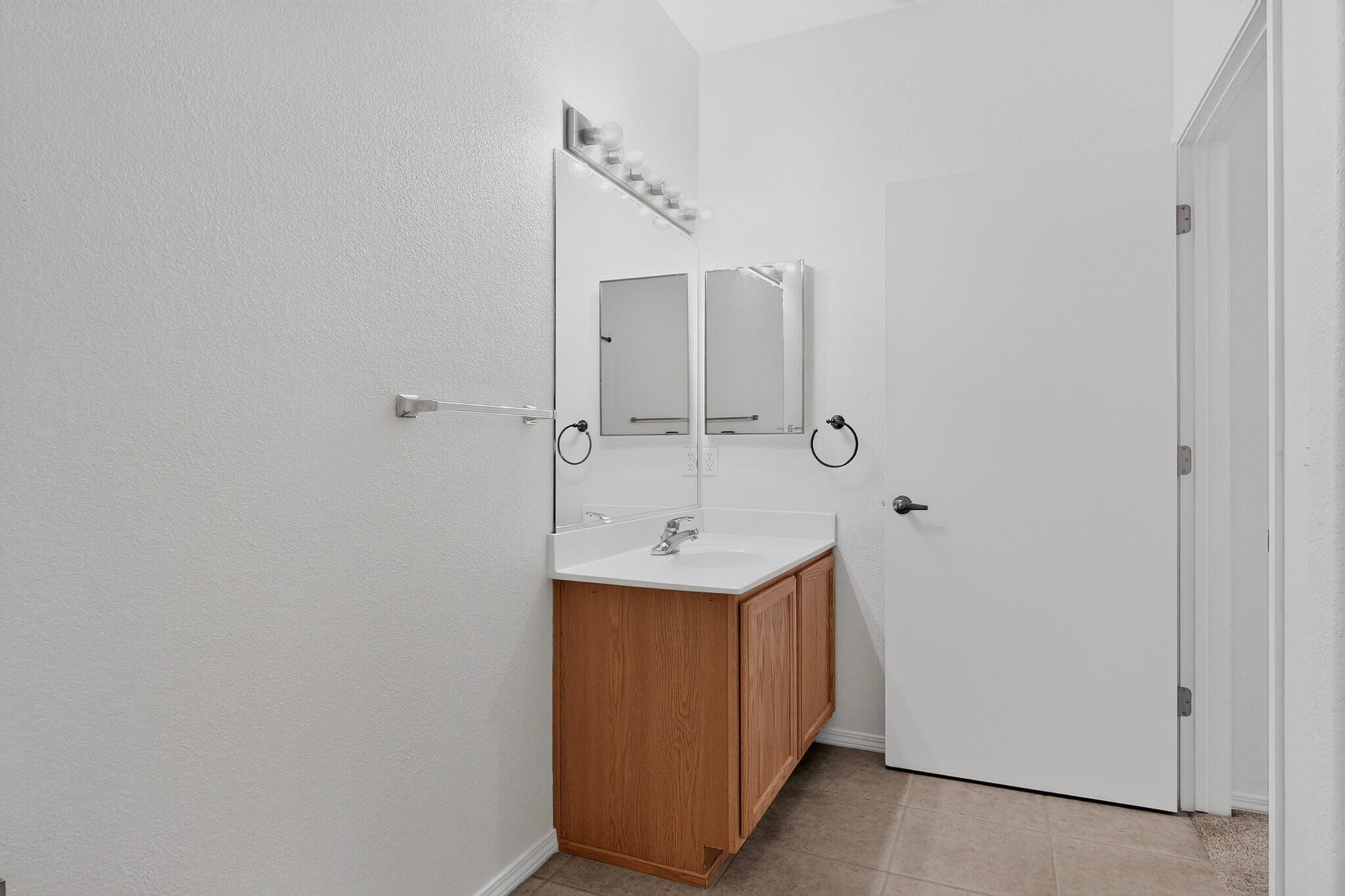6800 Vista Del Norte Road NE # 826
