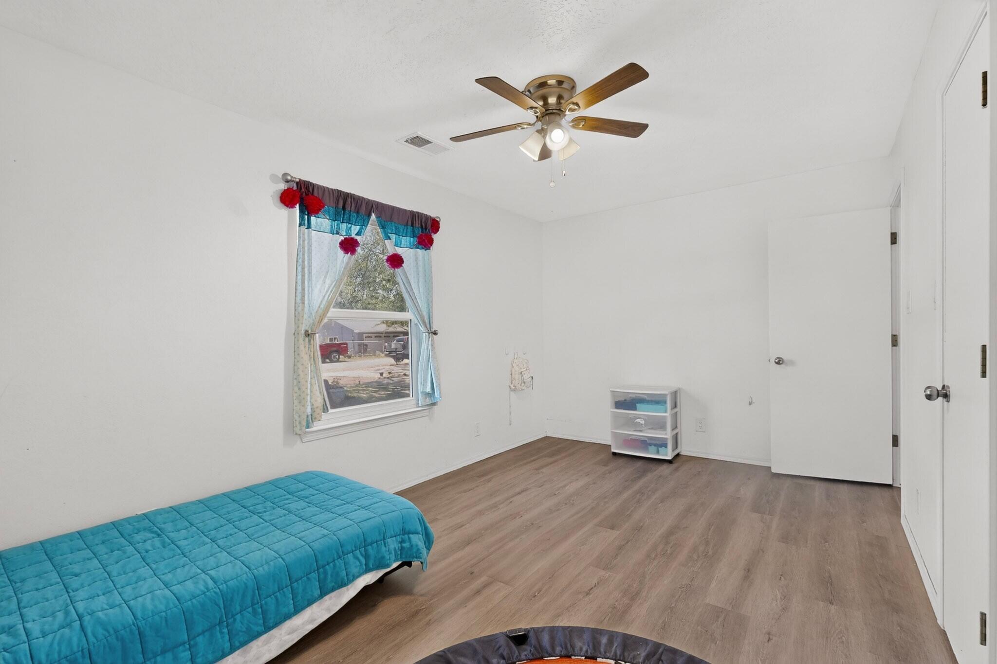 1715 Eldorado Loop