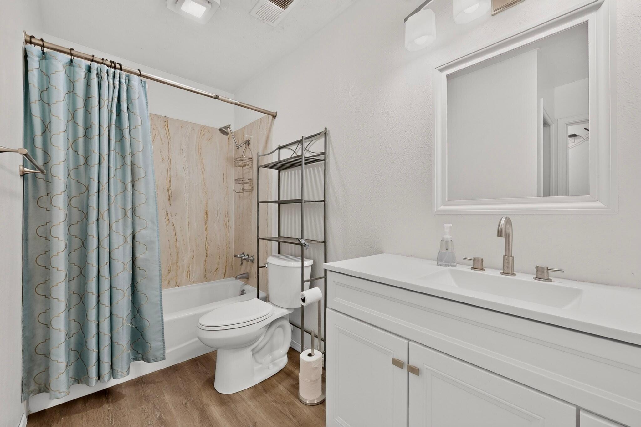1715 Eldorado Loop