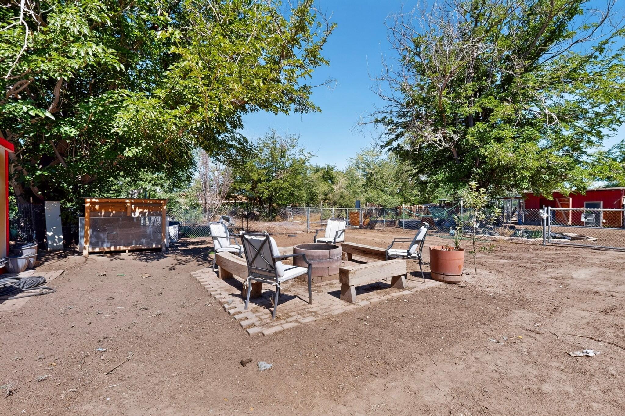 1715 Eldorado Loop