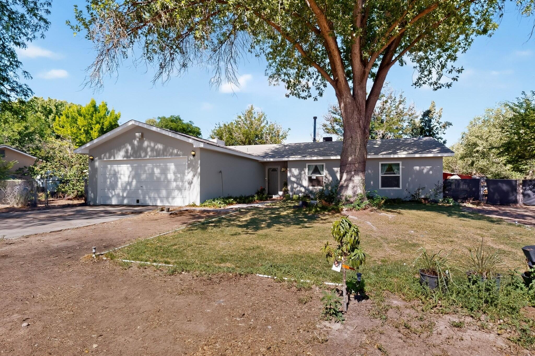 1715 Eldorado Loop