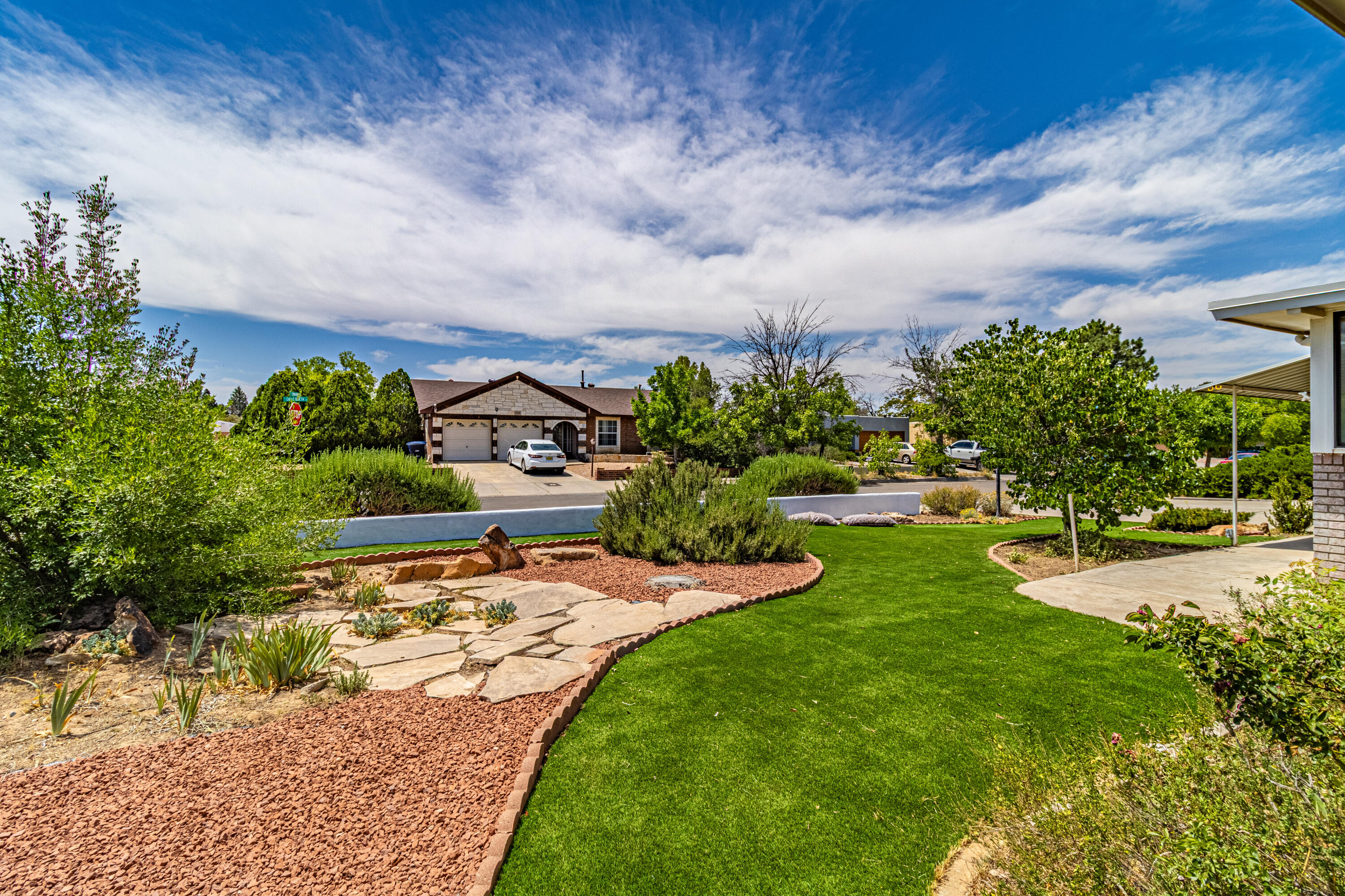 5501 Calle Quieta NW