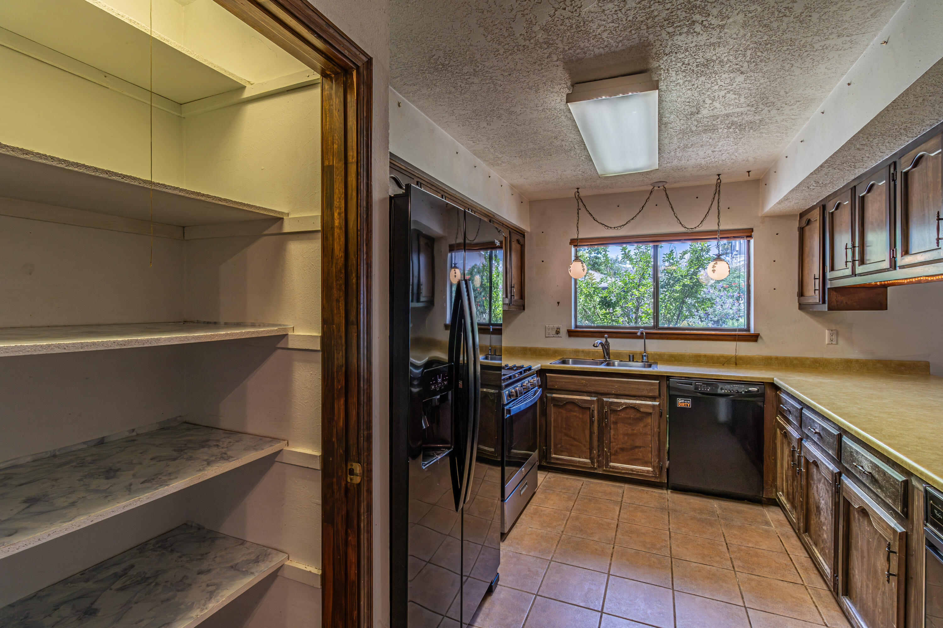 5501 Calle Quieta NW