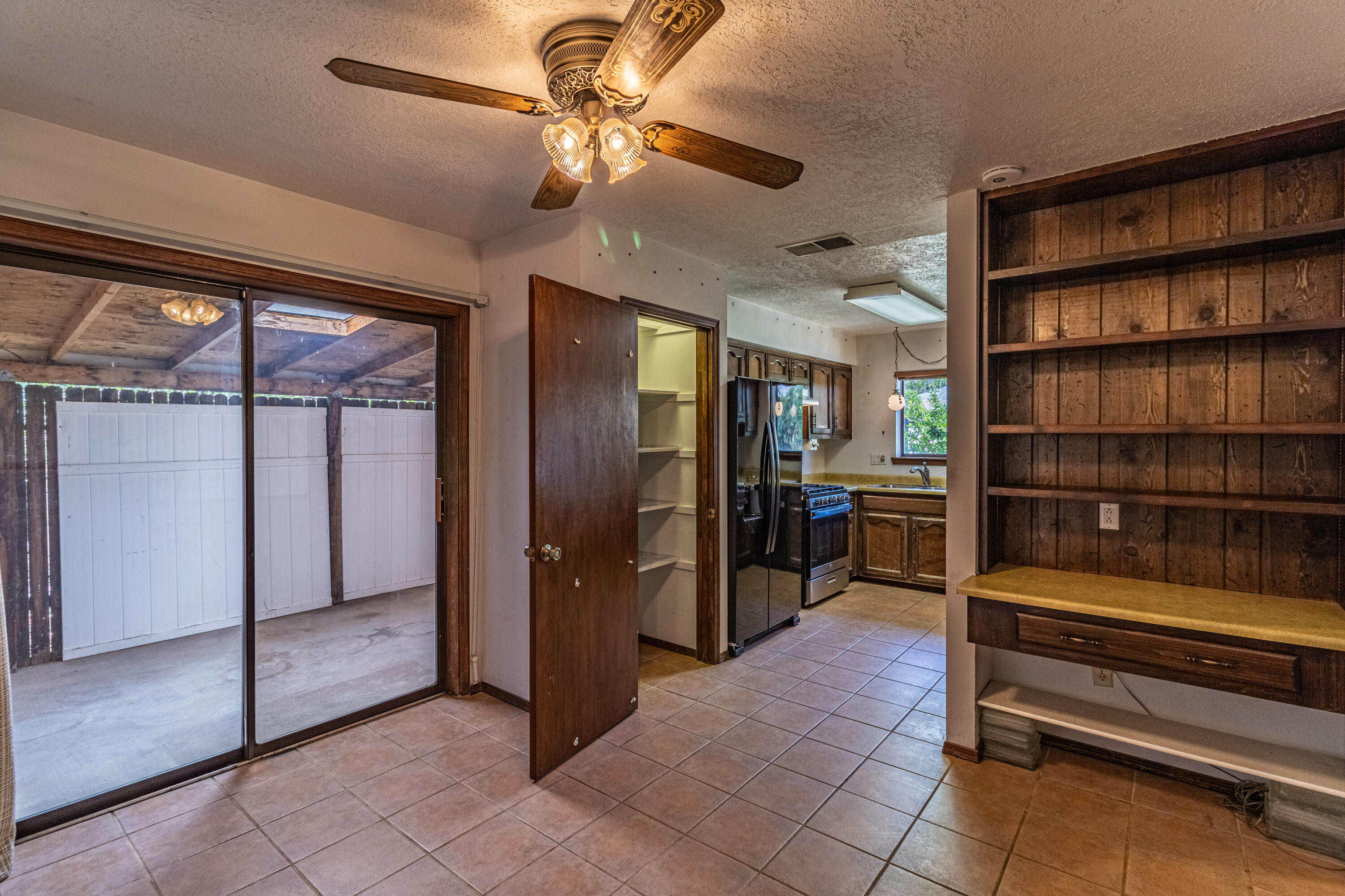 5501 Calle Quieta NW