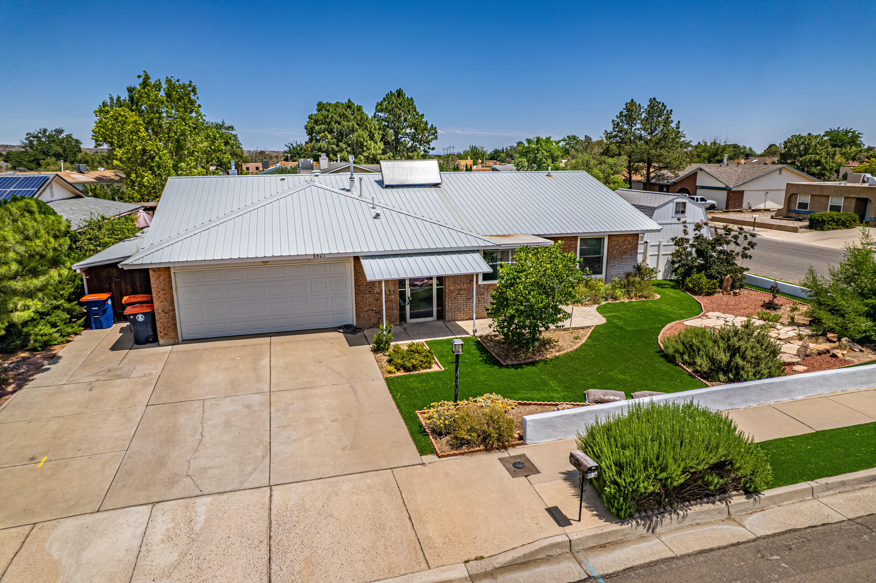 5501 Calle Quieta NW