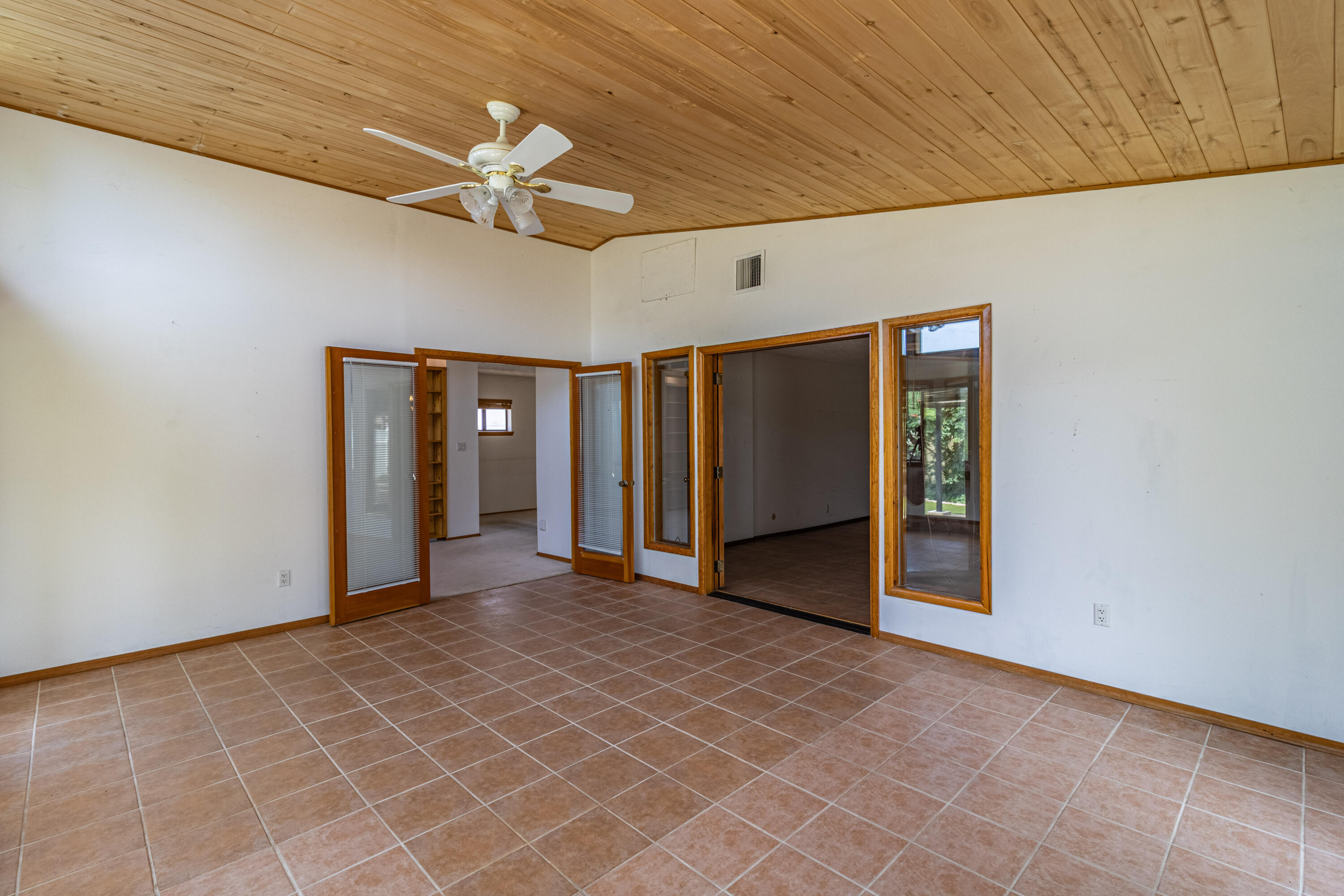 5501 Calle Quieta NW