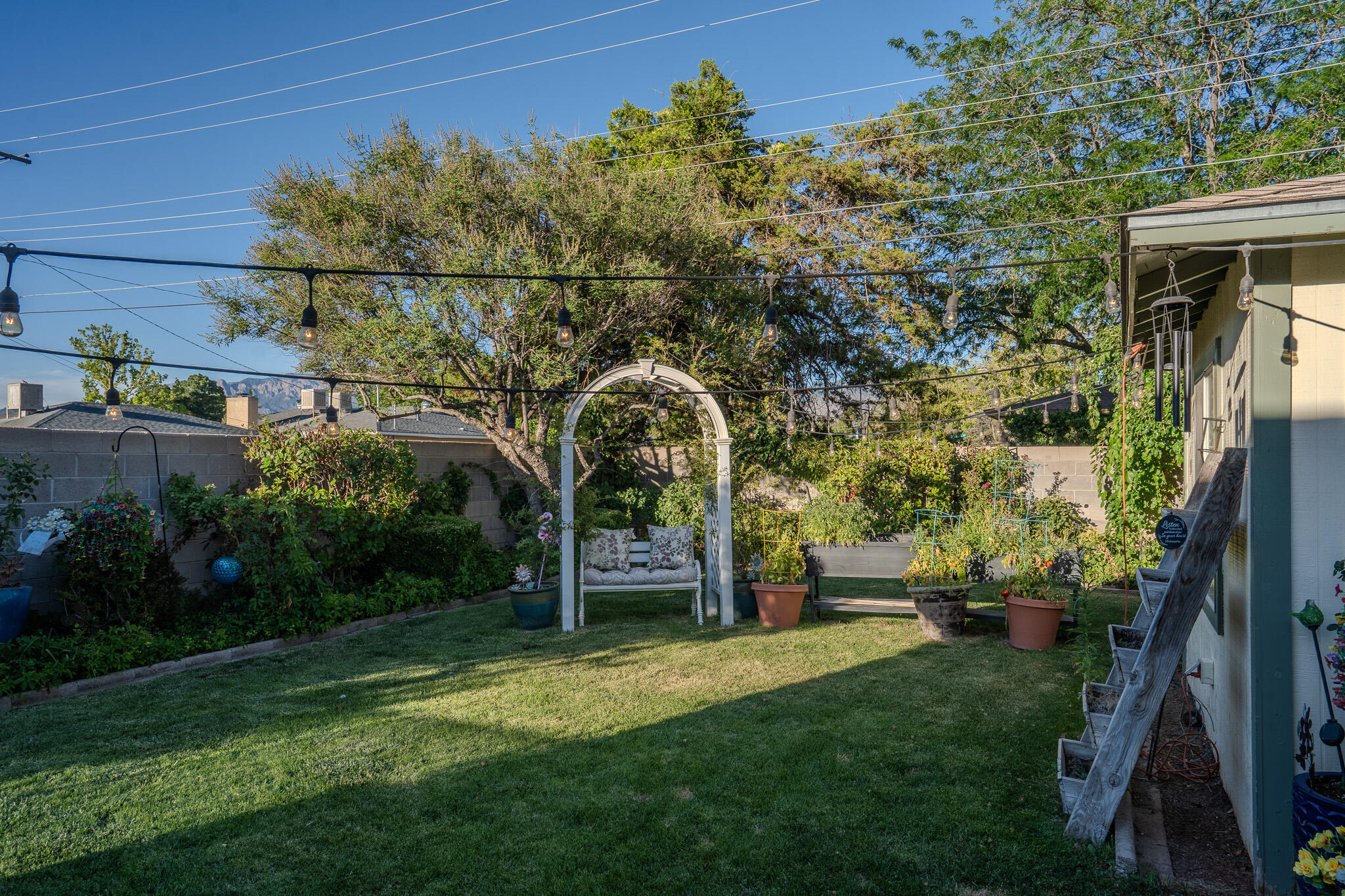 1308 Valencia Drive NE