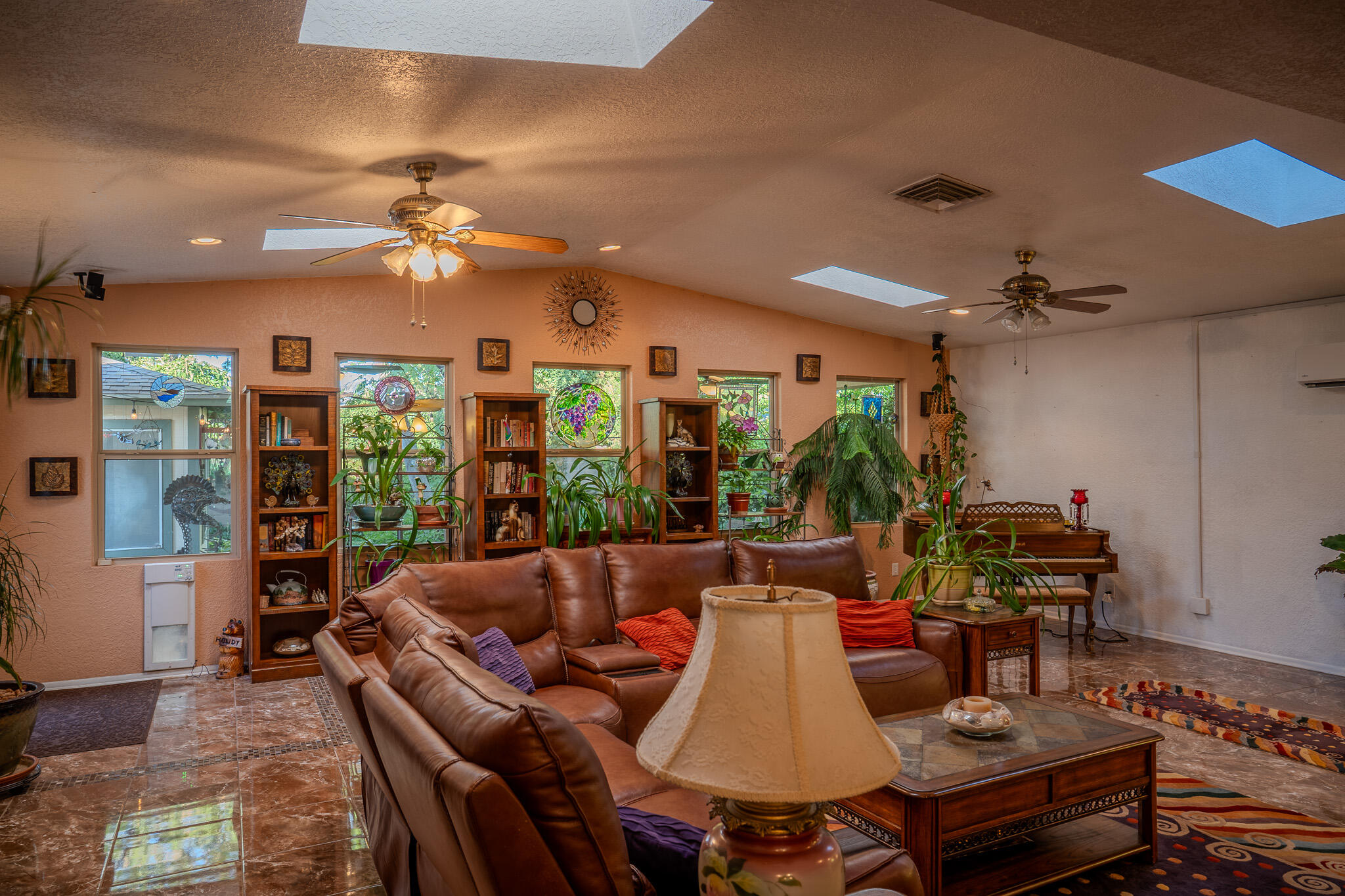 1308 Valencia Drive NE