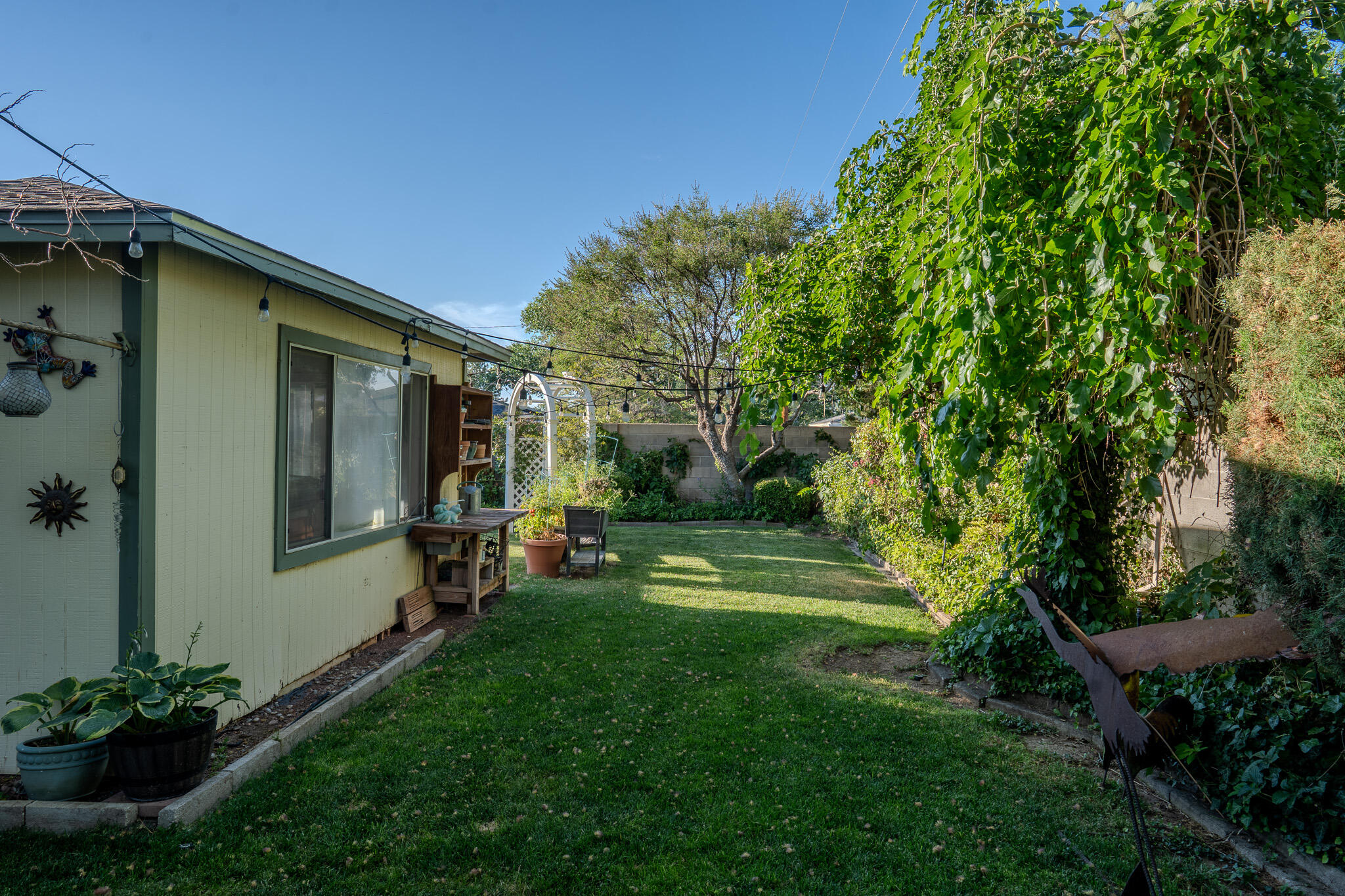 1308 Valencia Drive NE