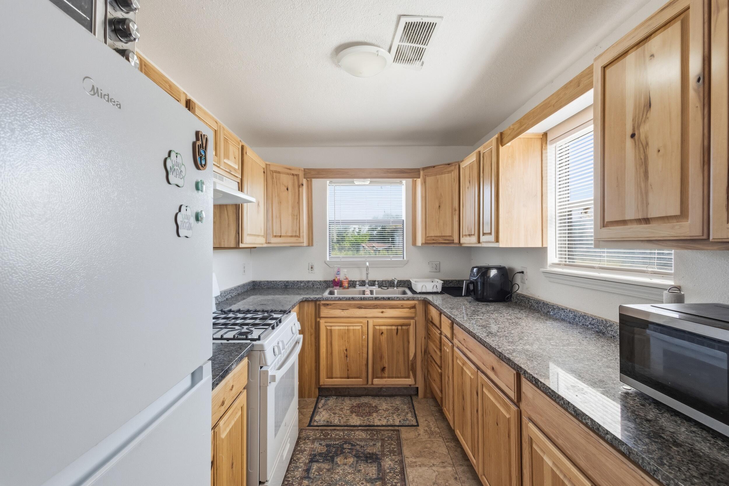 460B Jarales Road