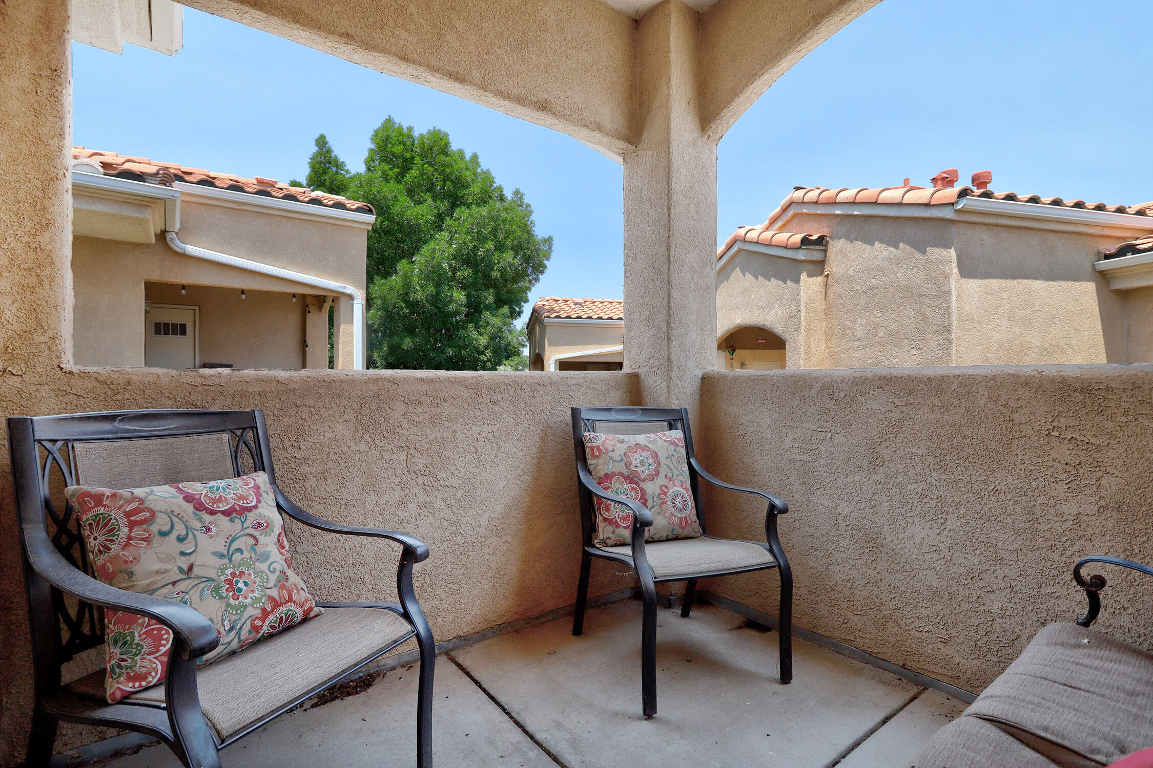 6800 Vista Del Norte Drive NE 427