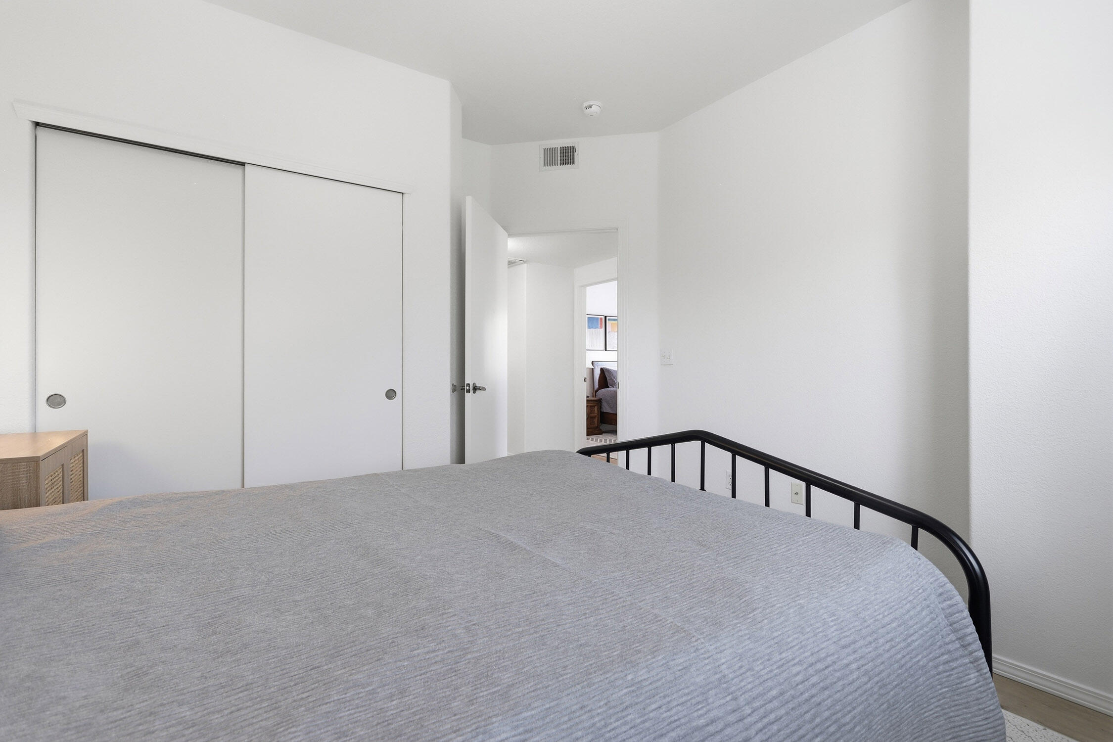 6800 Vista Del Norte Drive NE 427