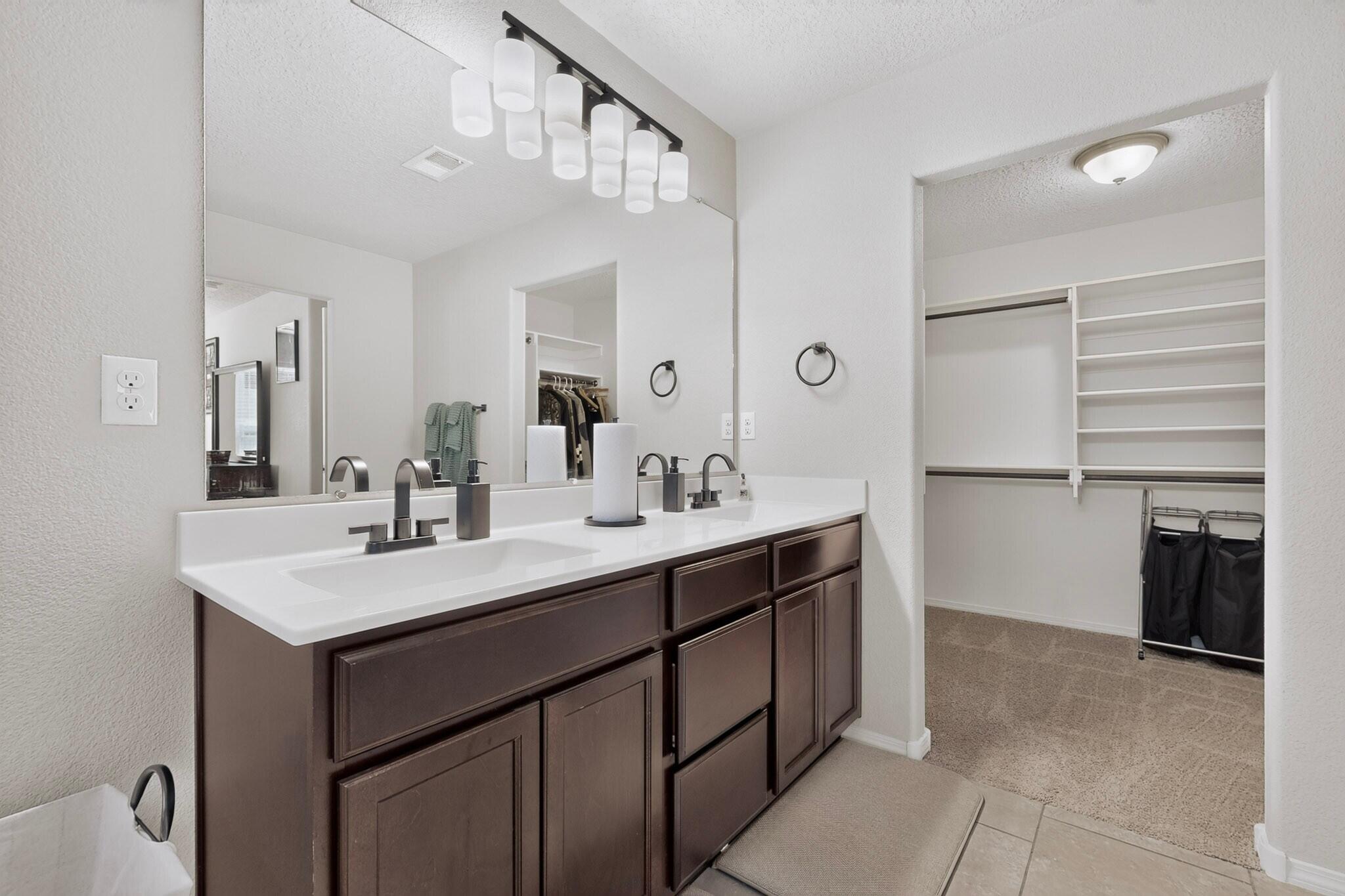 8923 Warm Wind Place NW