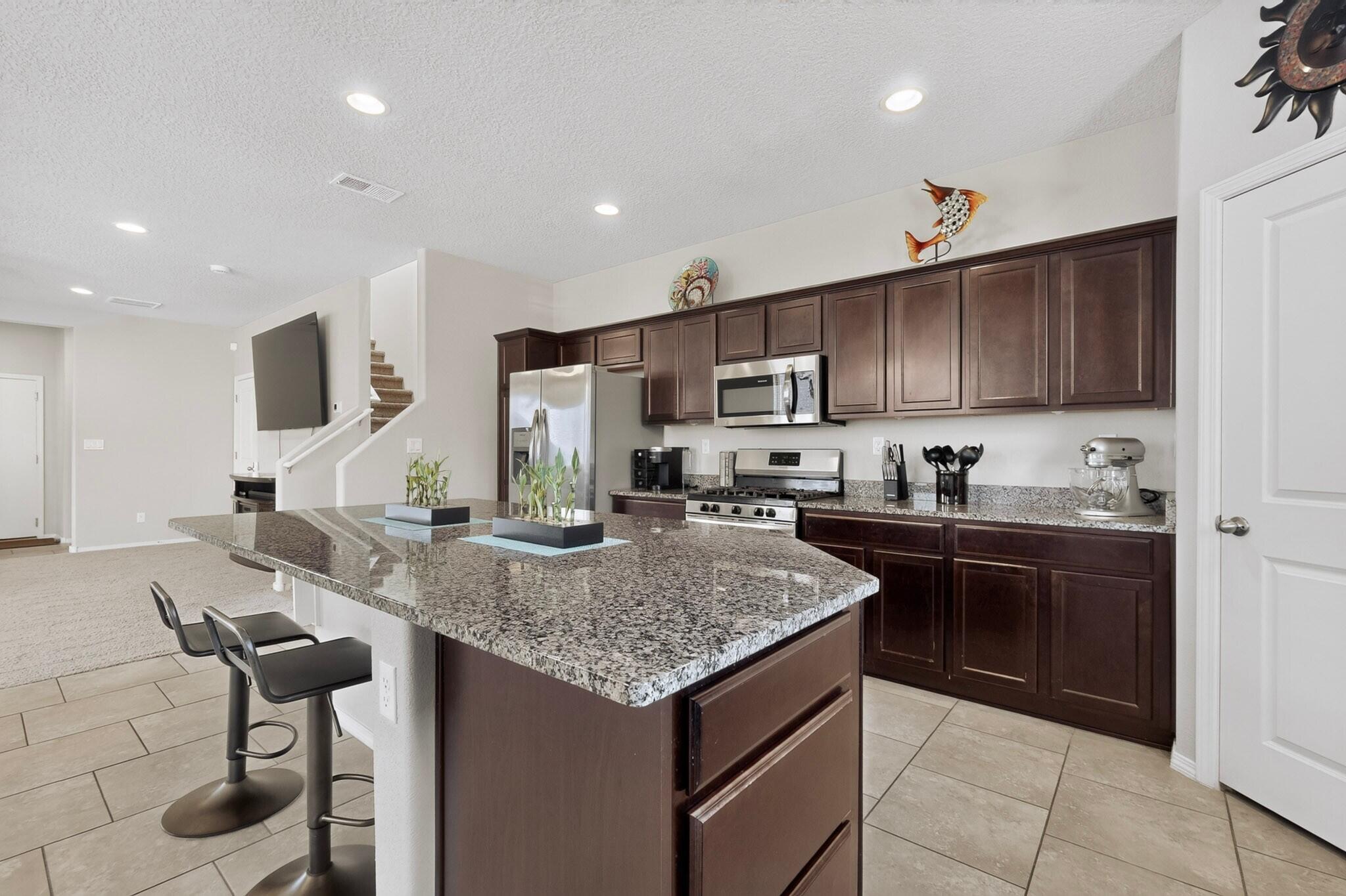 8923 Warm Wind Place NW