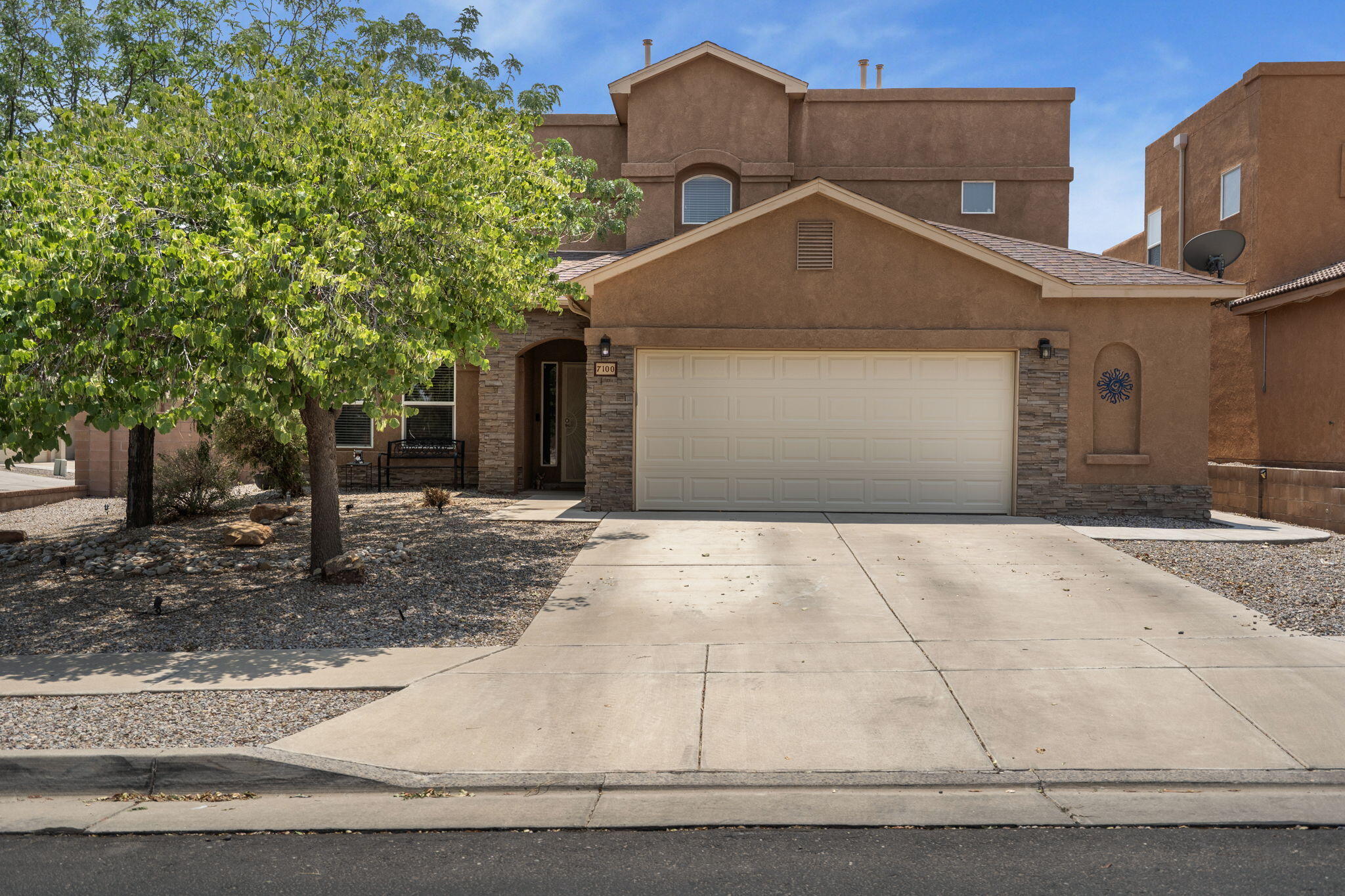7100 Glyndon Trail NW