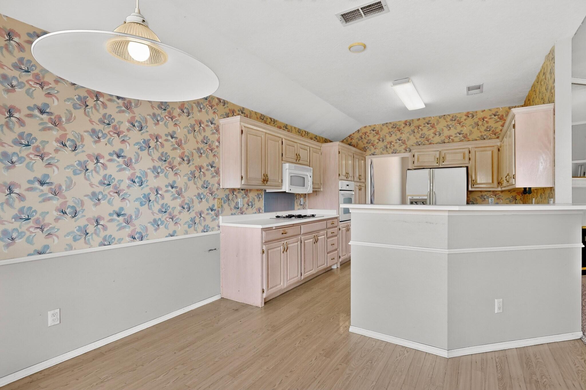 7557 Calyx Drive NW