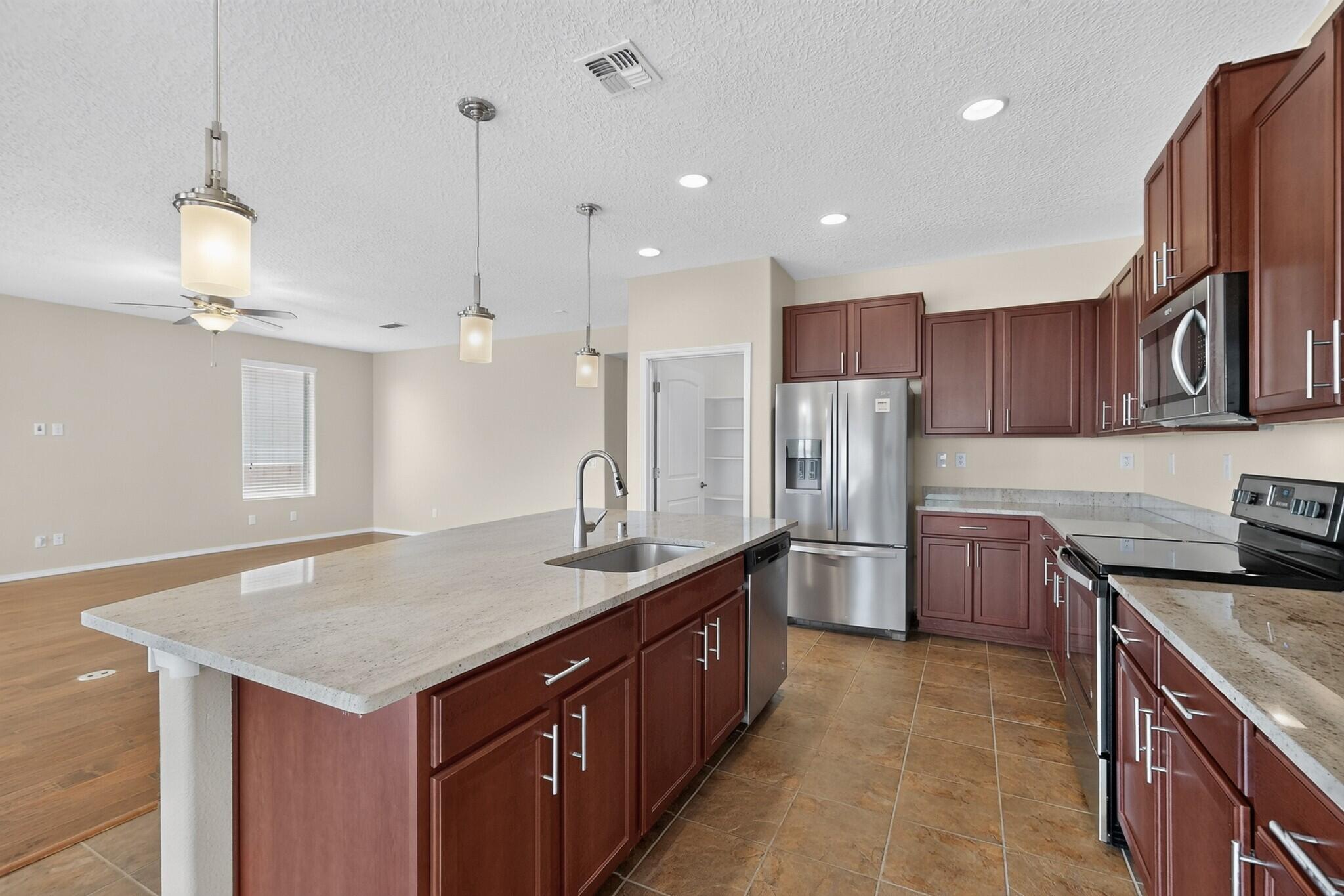 2308 Granite Mountain Loop NW