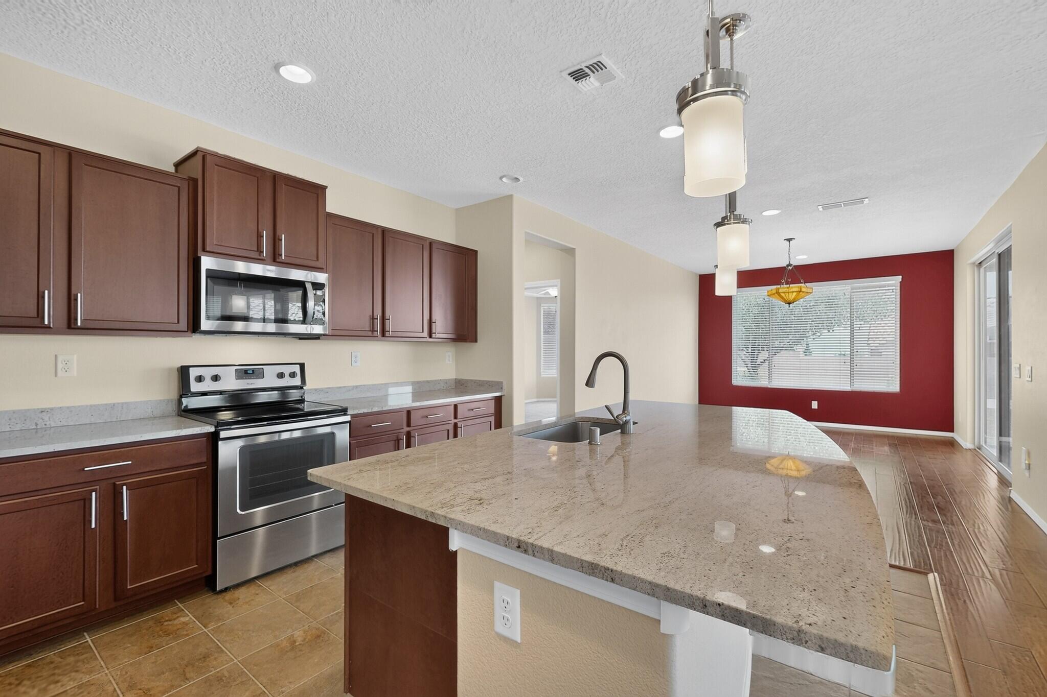 2308 Granite Mountain Loop NW