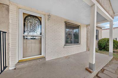 833 Madeira Drive SE