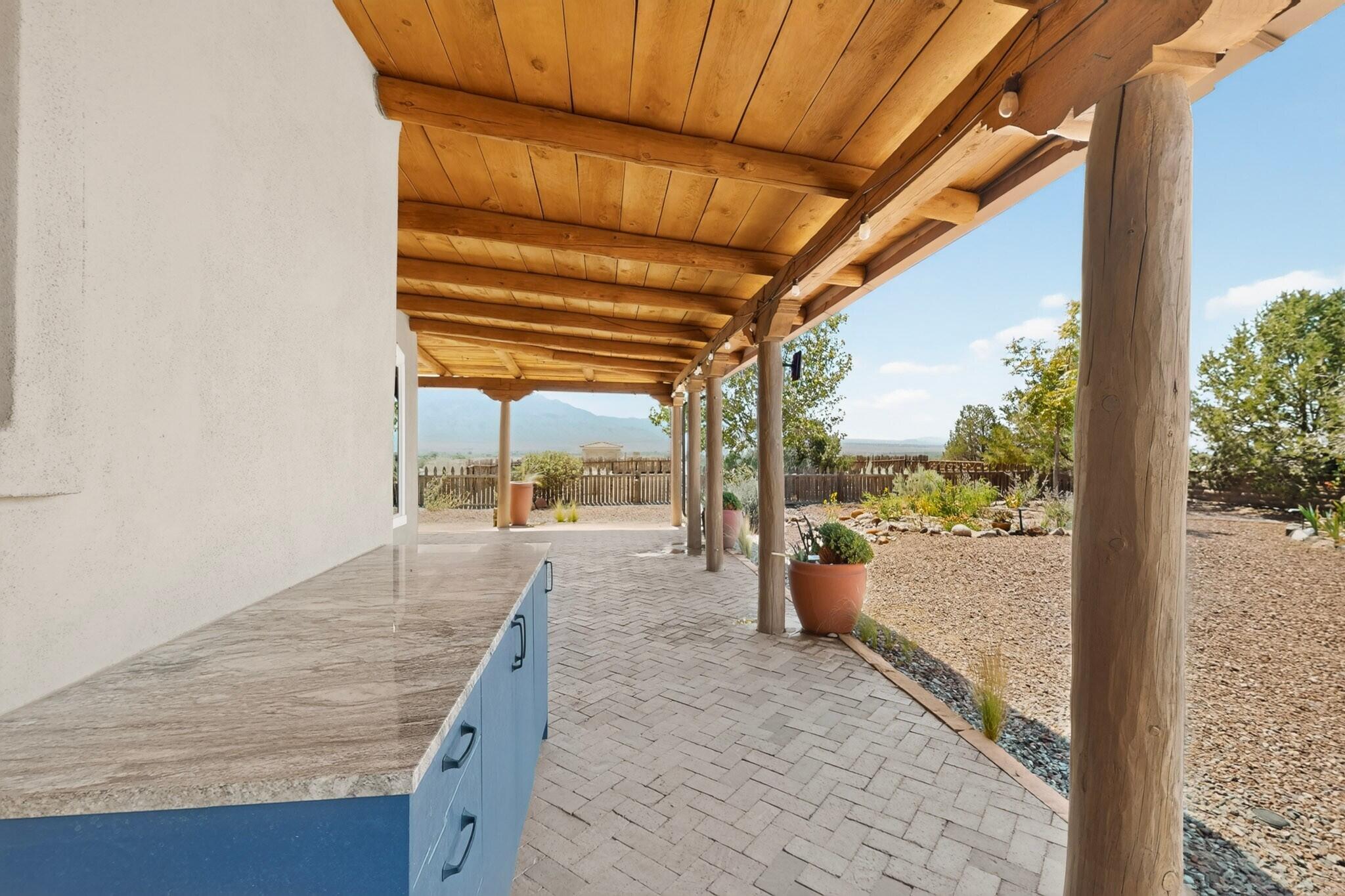 1925 Sonora Road NE