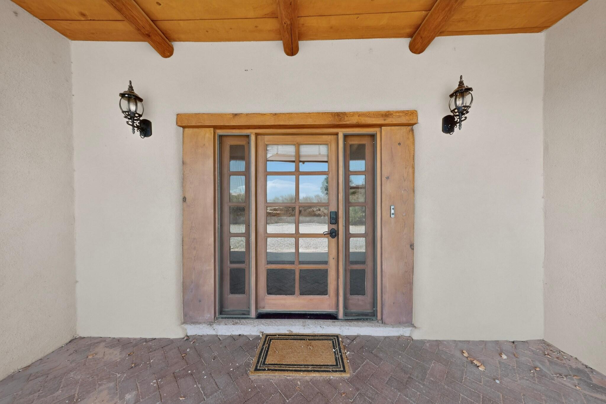 1925 Sonora Road NE