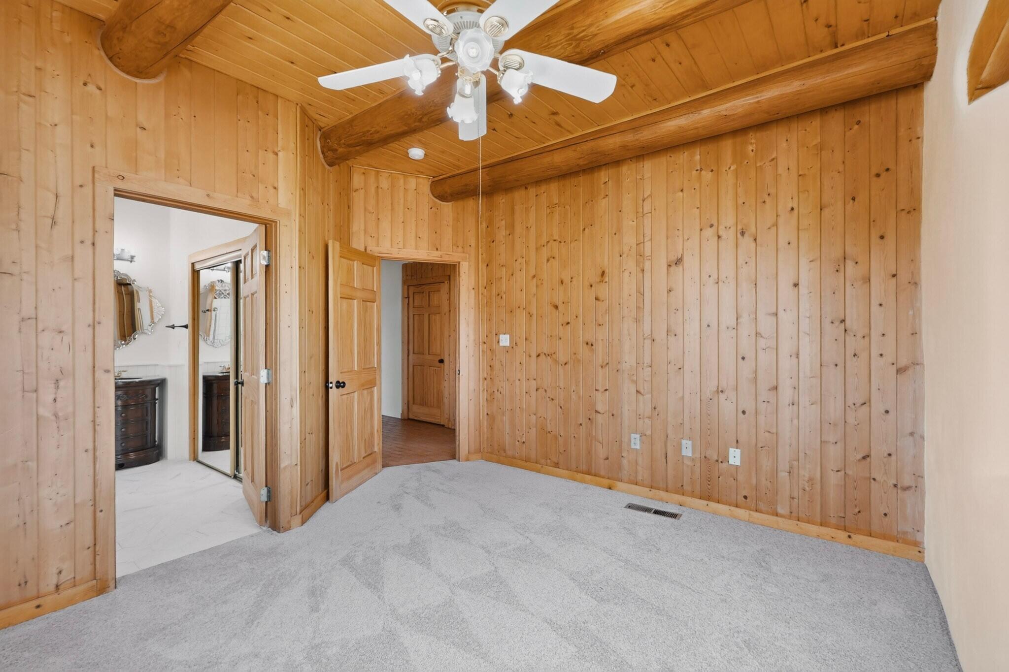 1925 Sonora Road NE