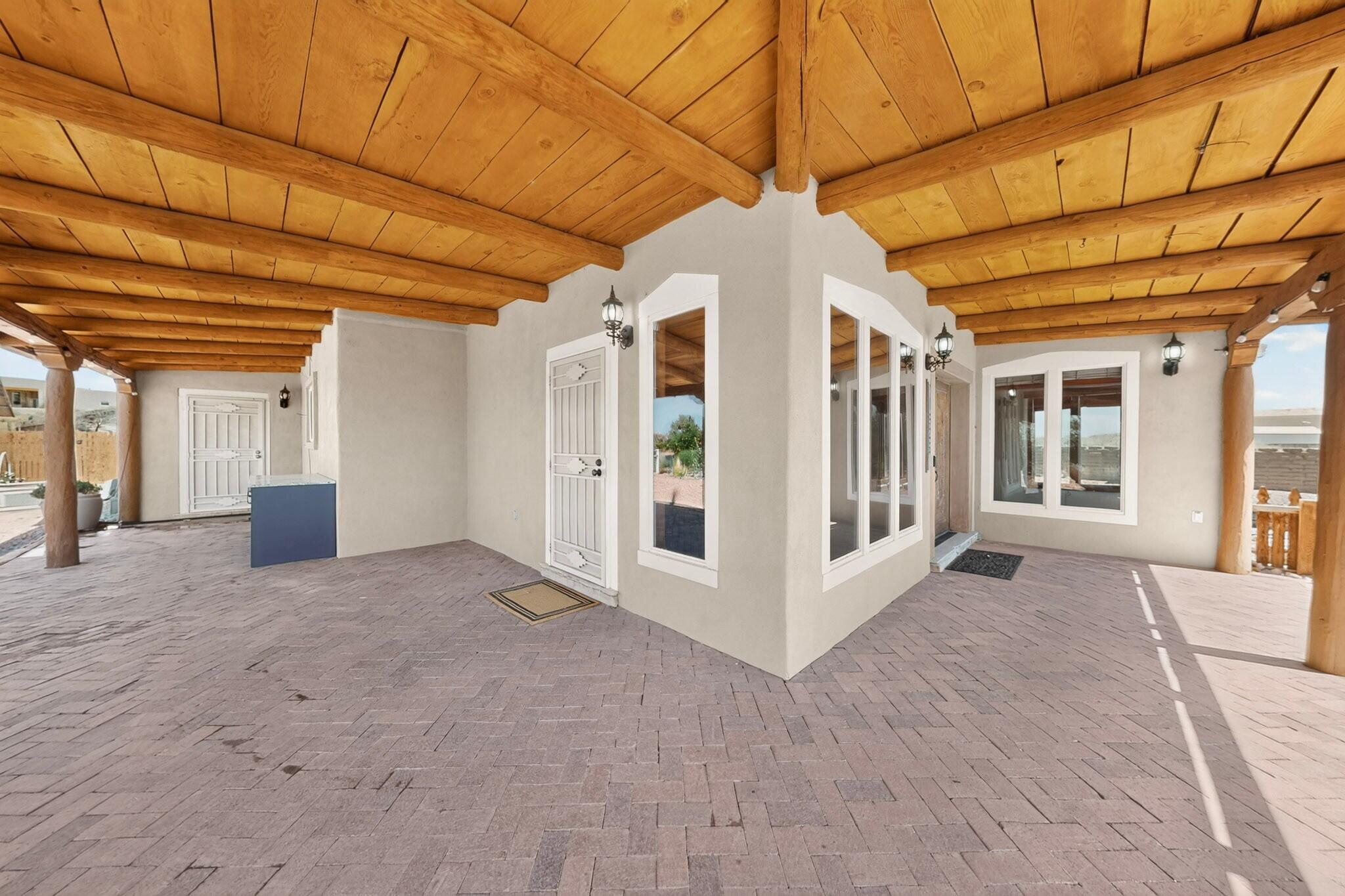 1925 Sonora Road NE