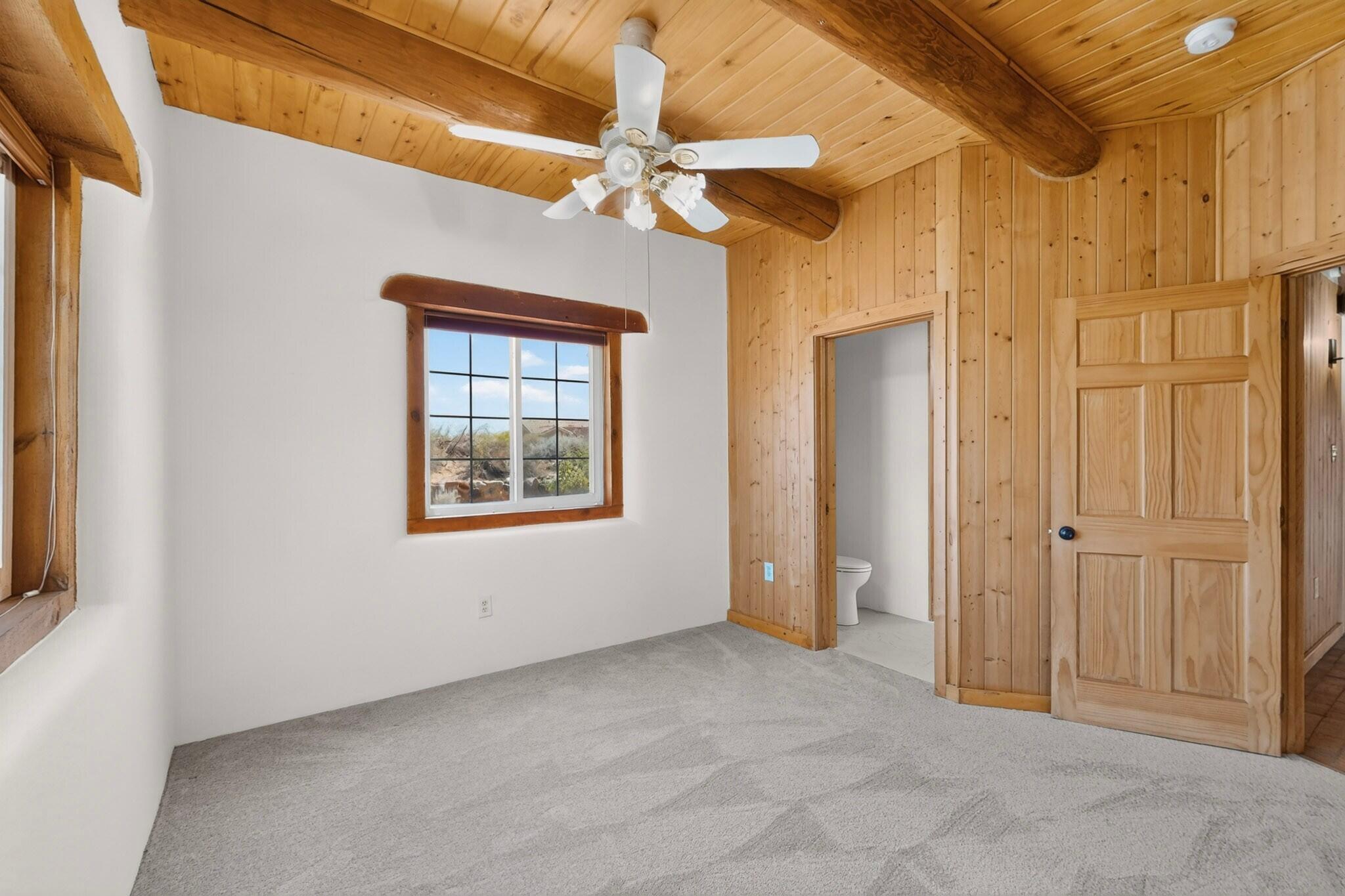 1925 Sonora Road NE